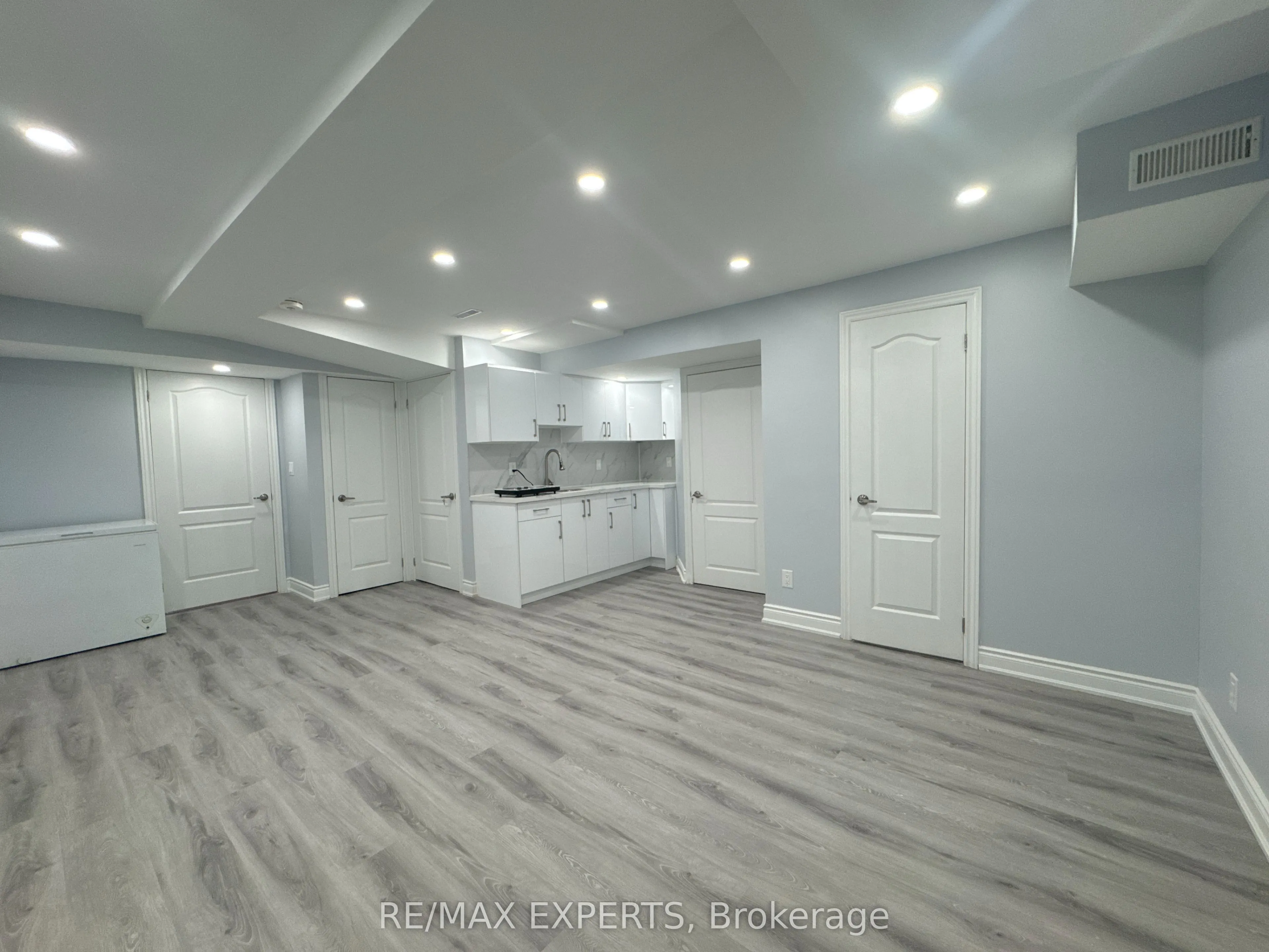 3 Drew Brown Boulevard, #Bsmt