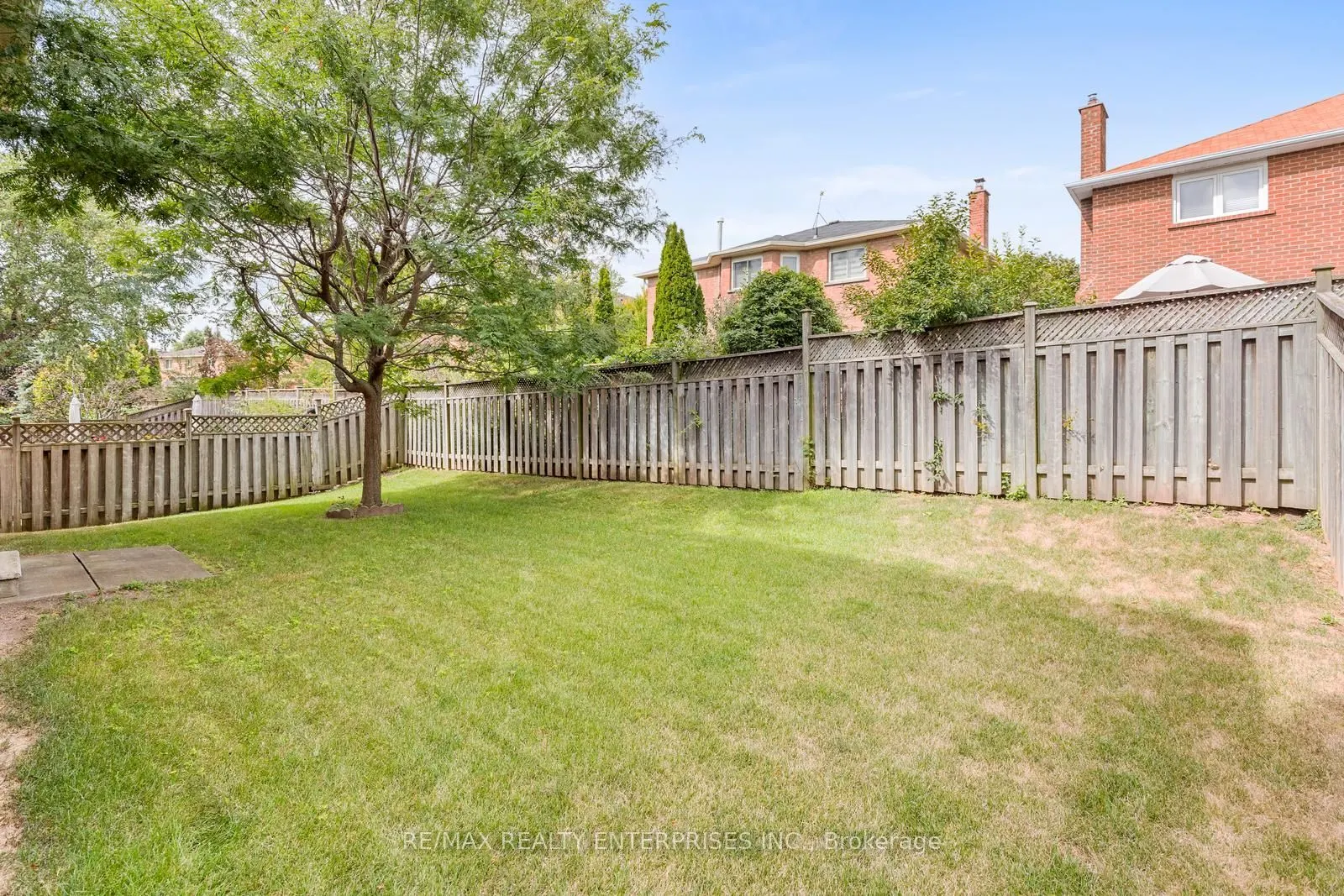2941 Caradoc Lane