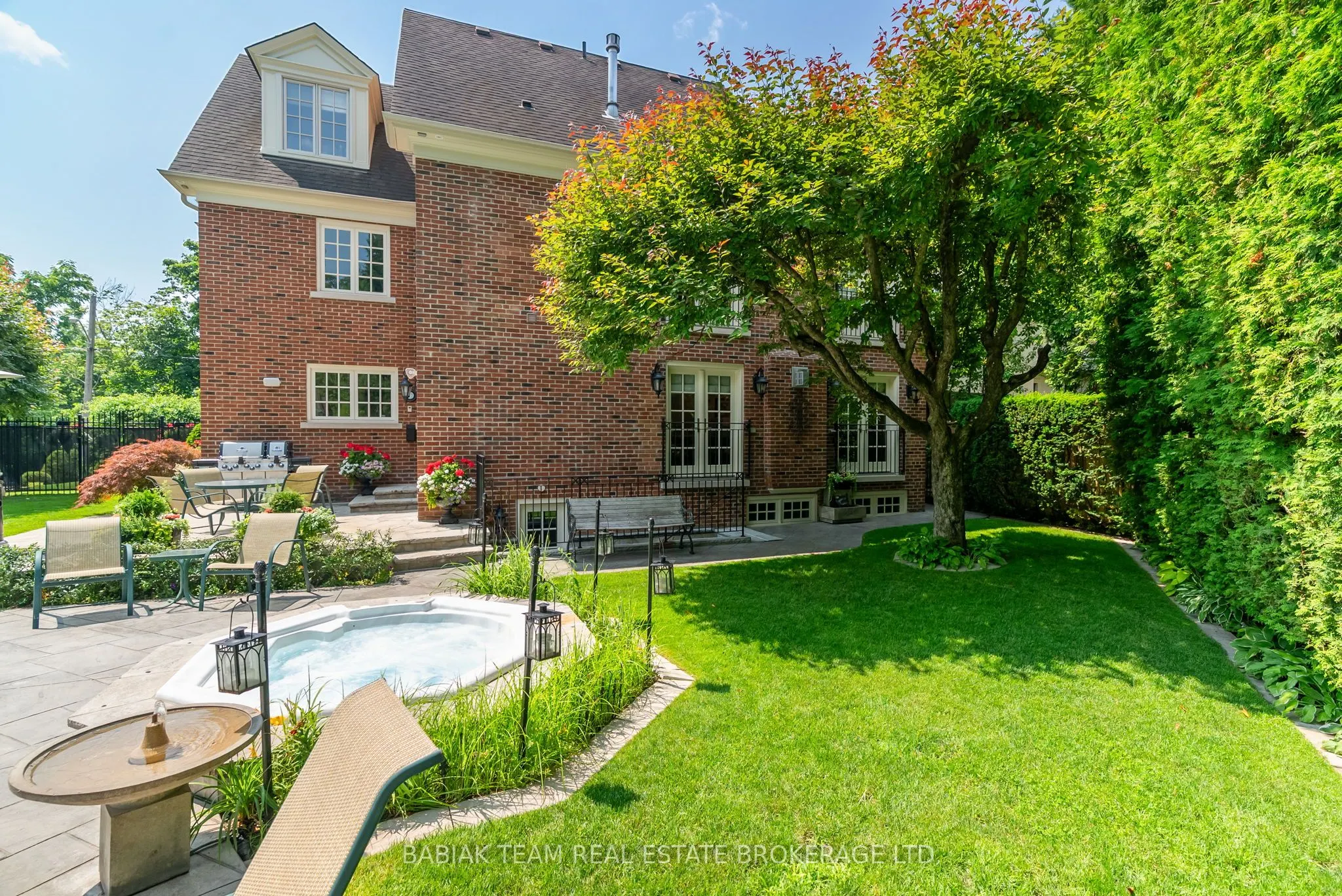 82 Humberview Road