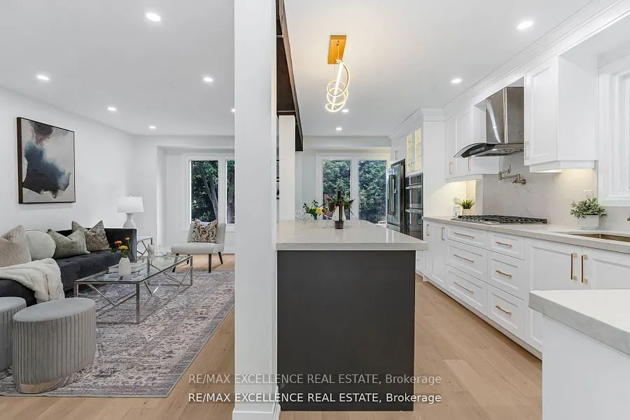 2317 GREENBANK Trail