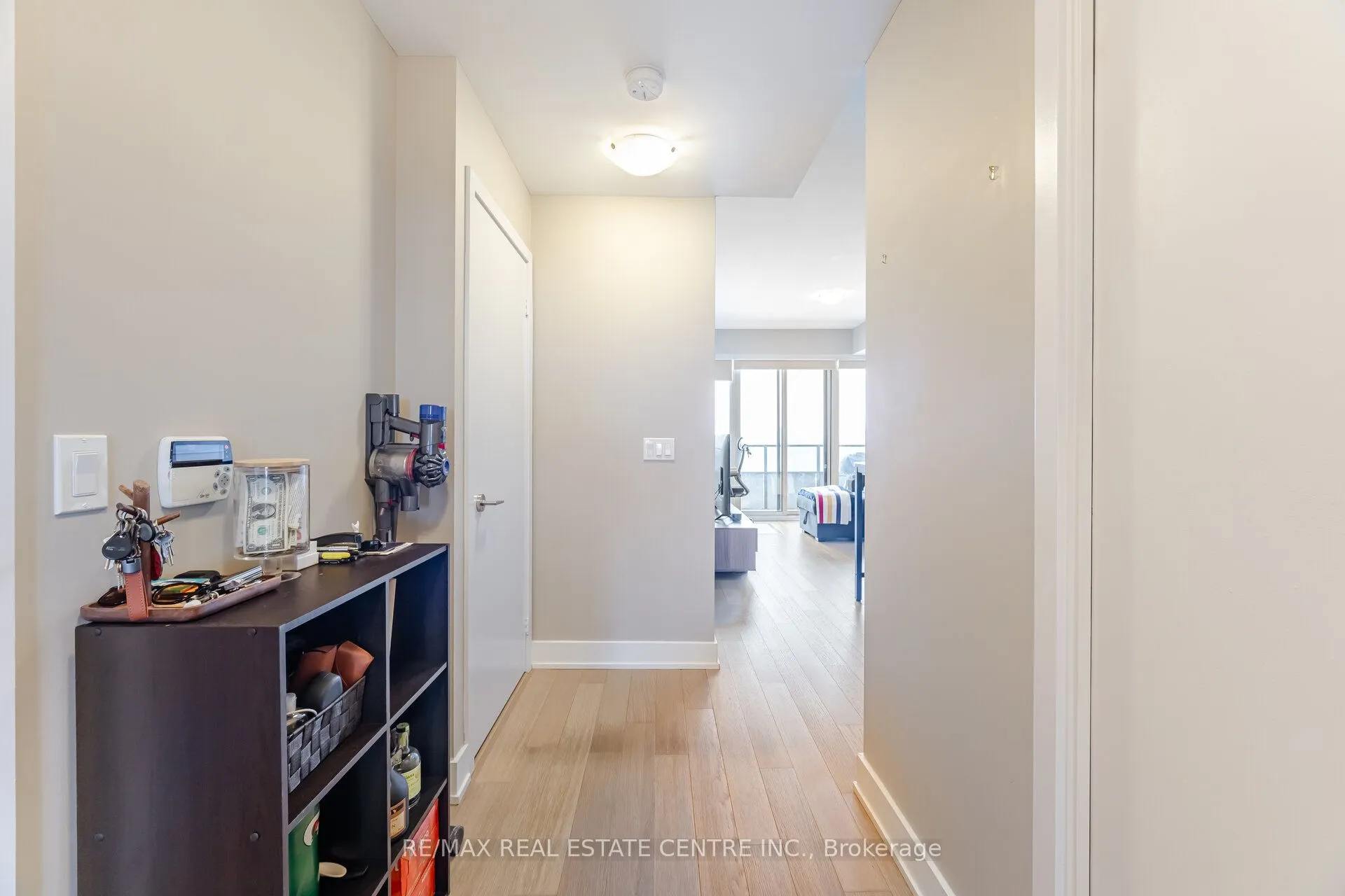 30 Shore Breeze Drive, #2622