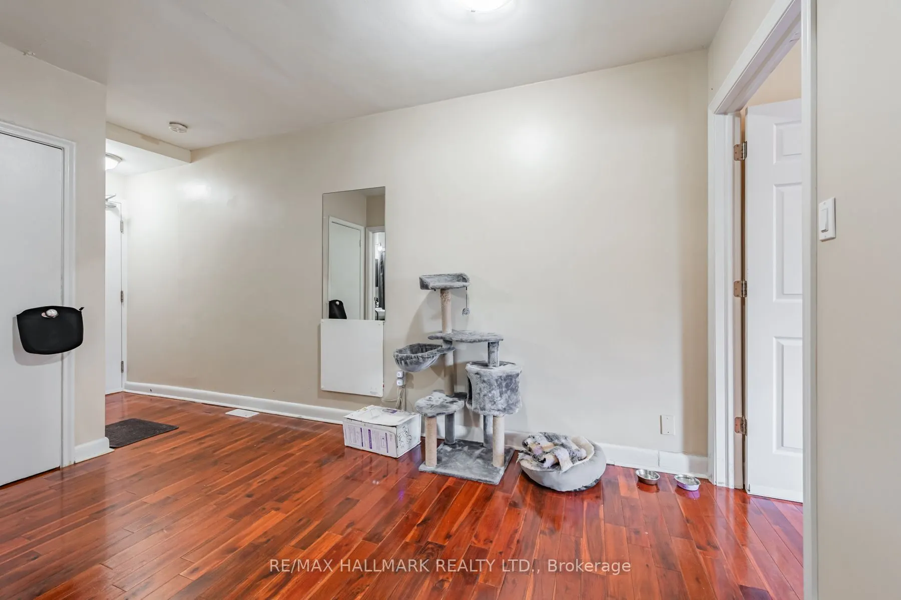 3309 Lake Shore Boulevard W, #3