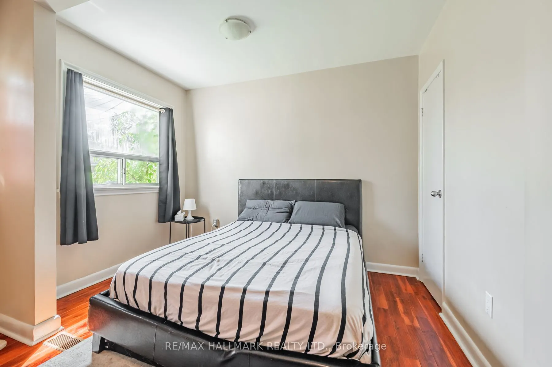 3309 Lake Shore Boulevard W, #3