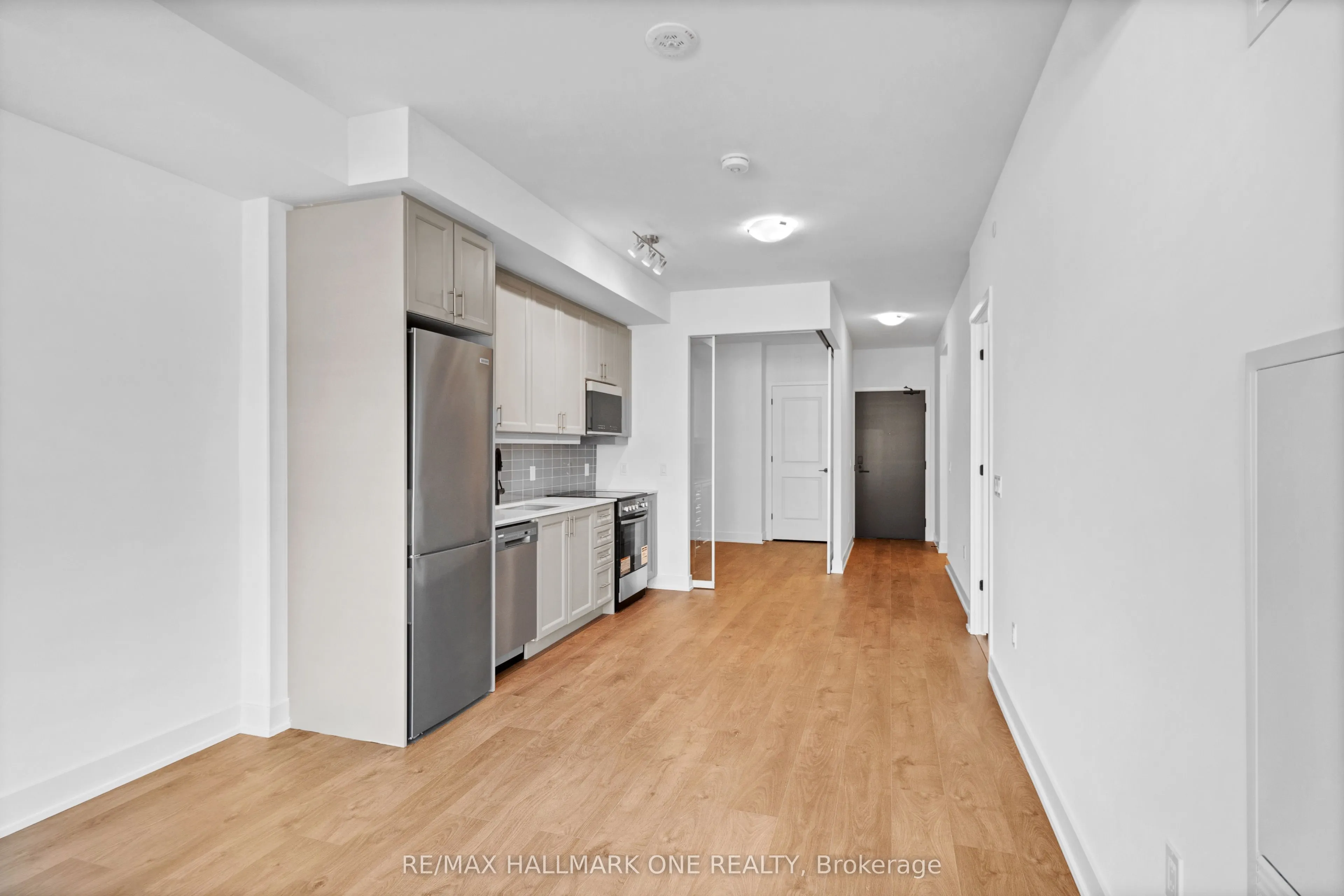 2343 Khalsa Gate, #413
