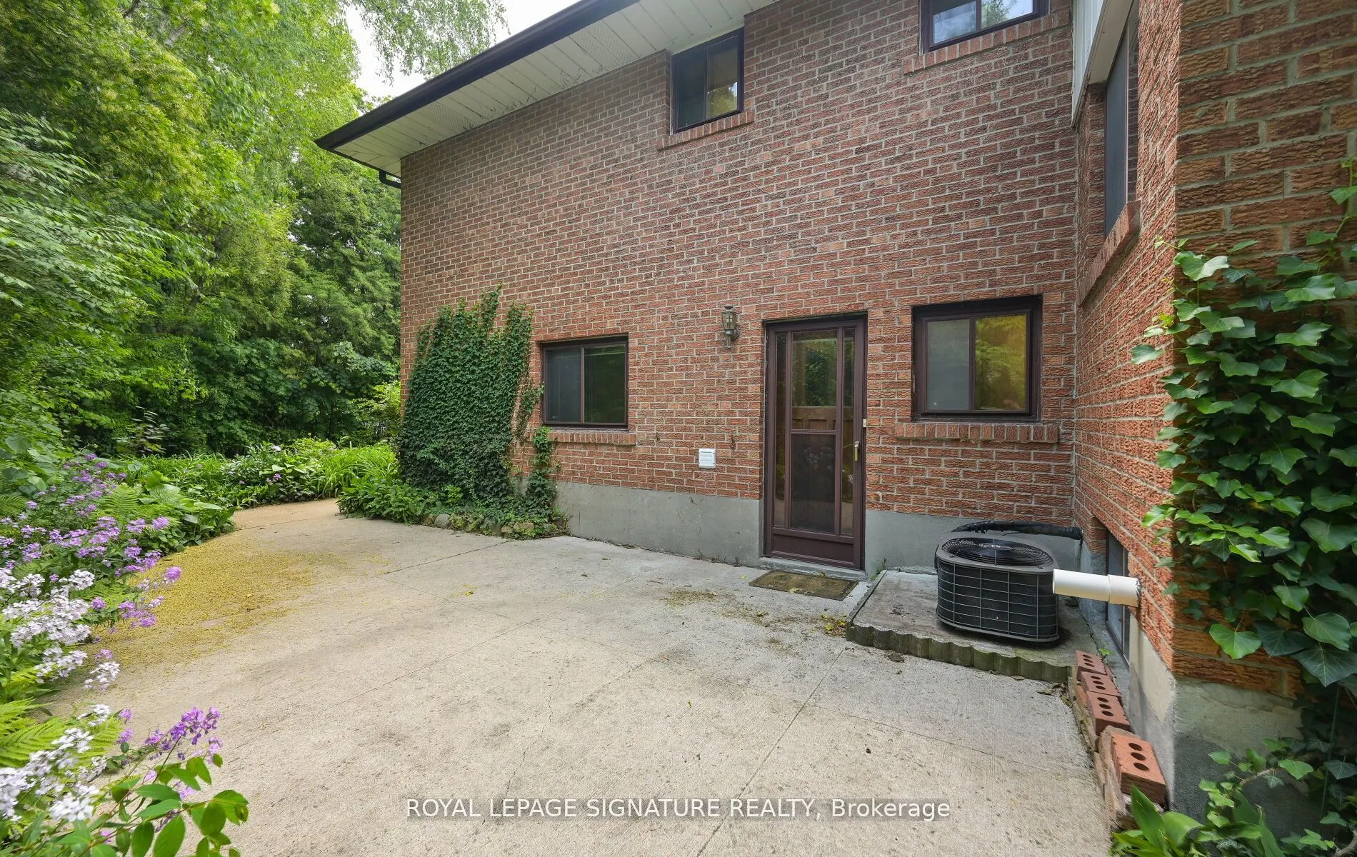 172 Glenview Drive