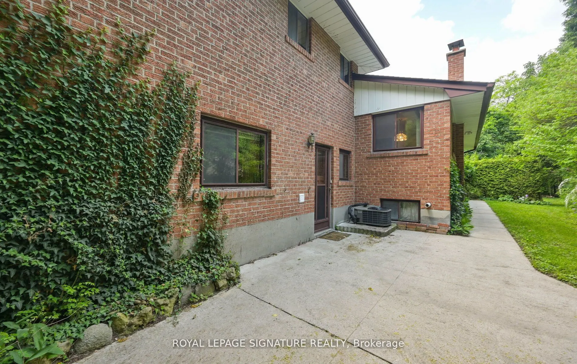 172 Glenview Drive