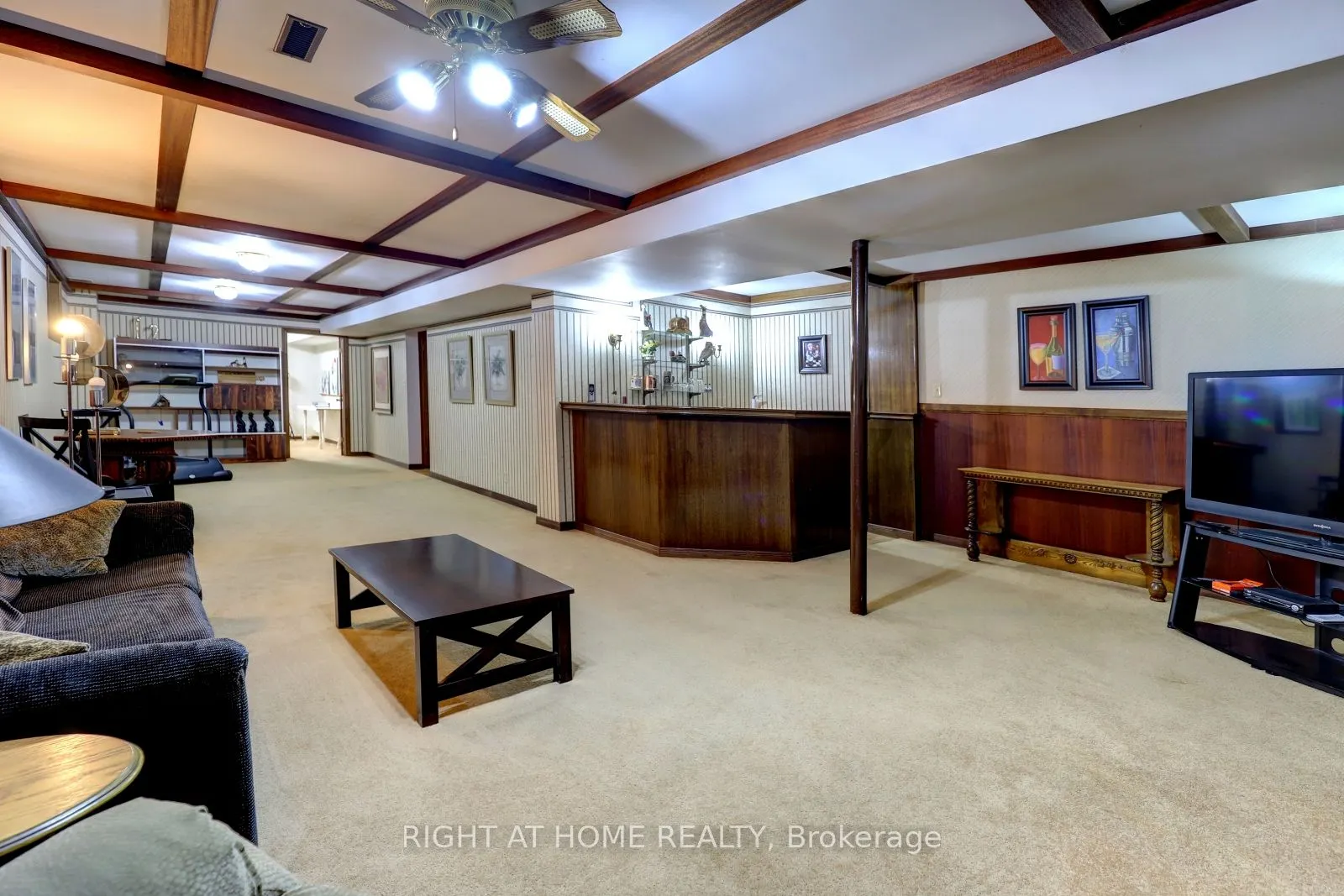 1412 Carmen Drive