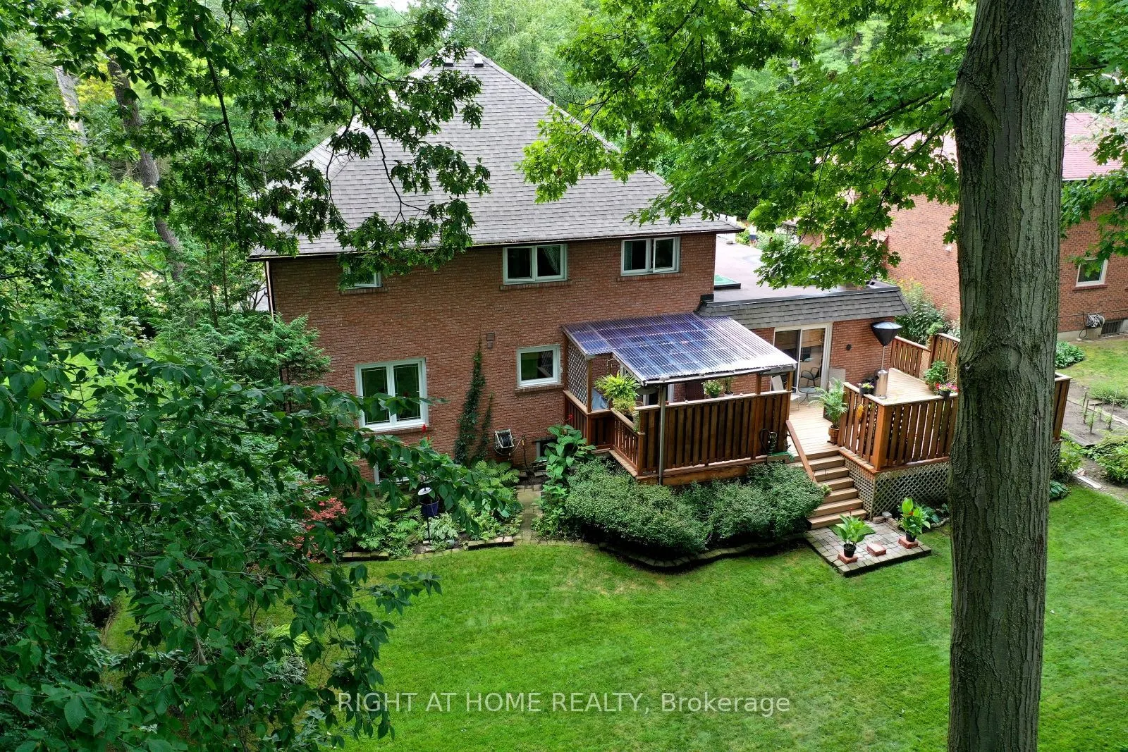 1412 Carmen Drive