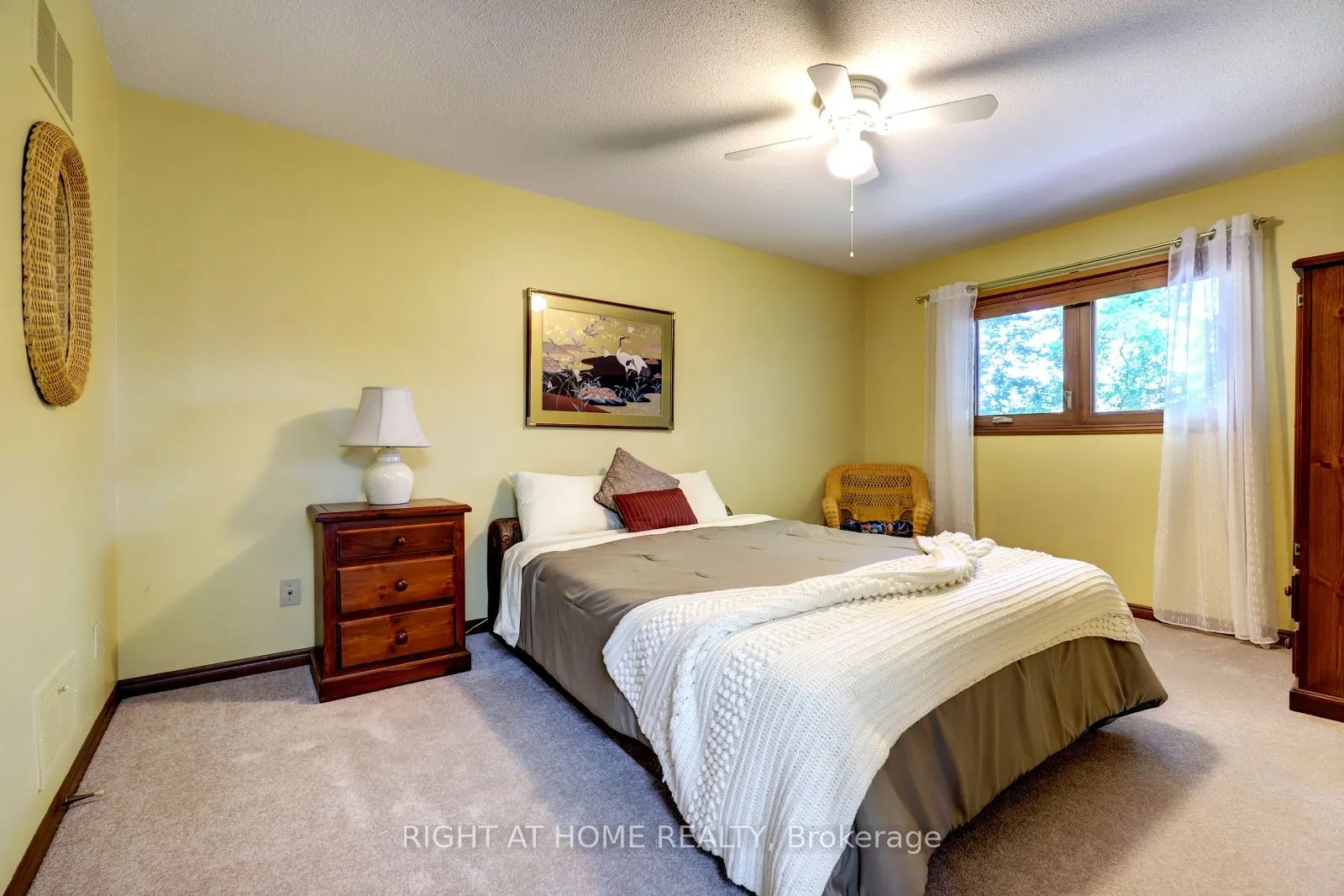 1412 Carmen Drive