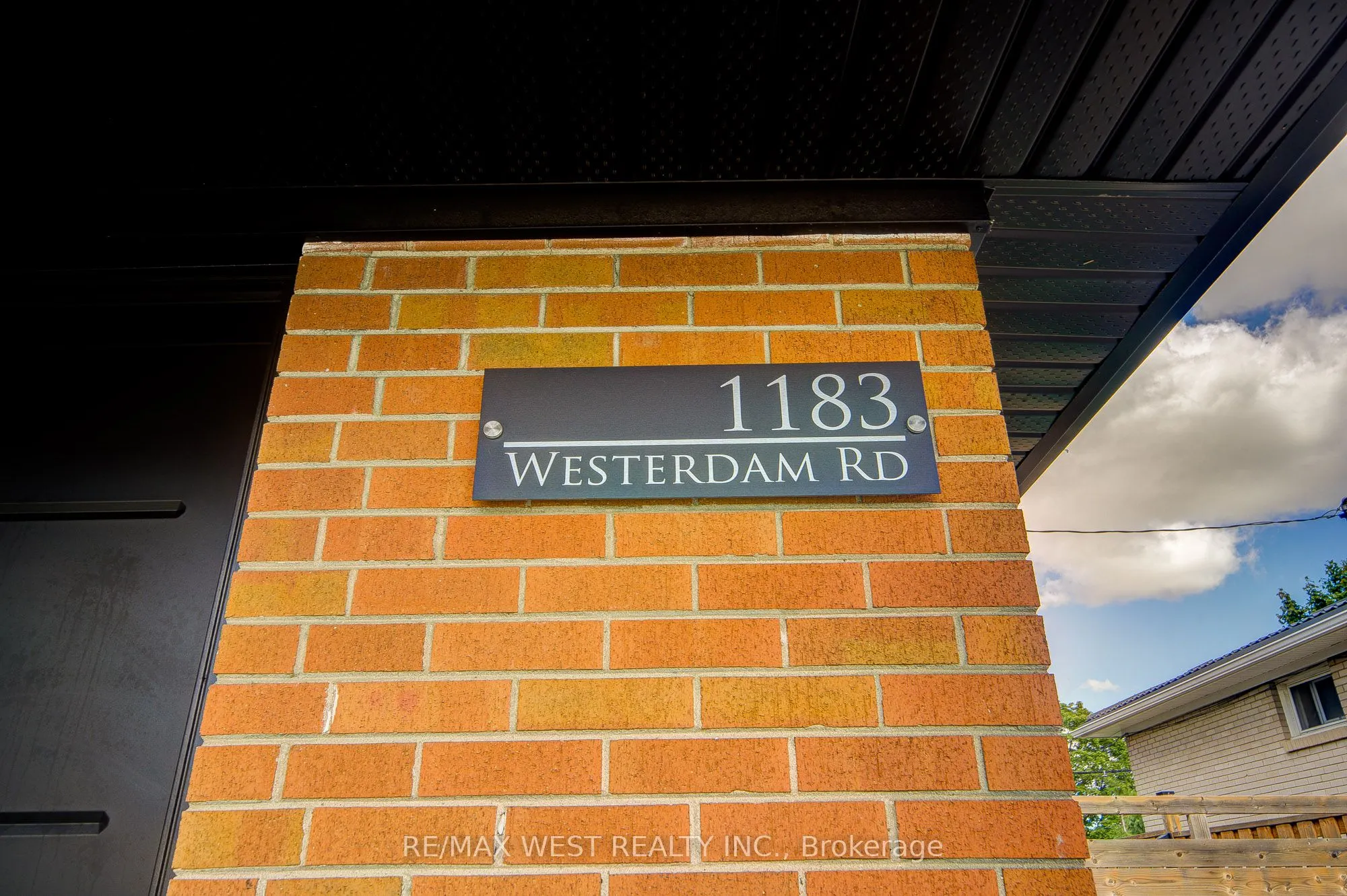 1183 Westerdam Road