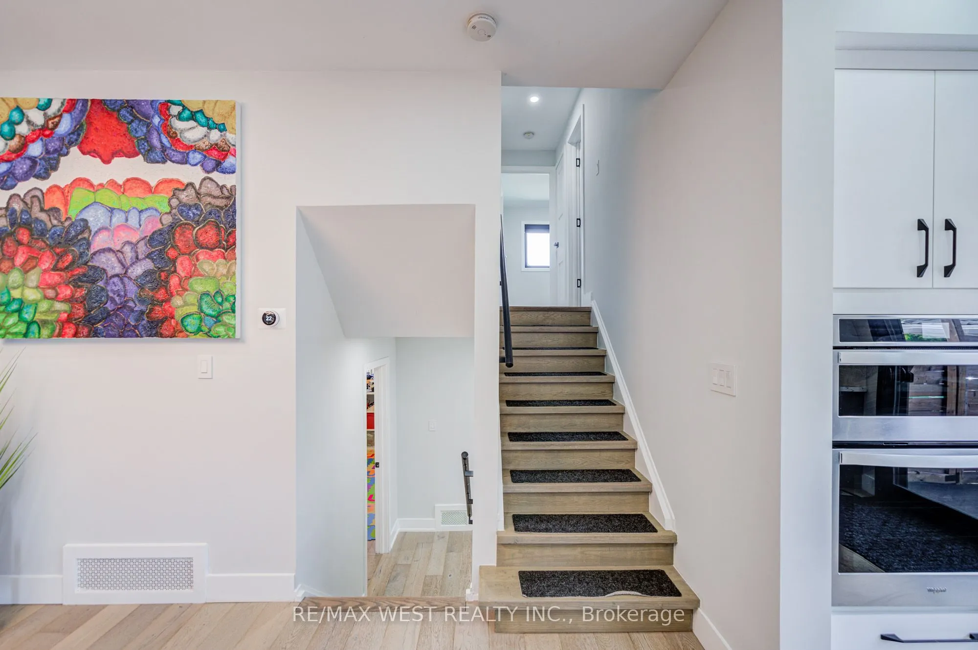 1183 Westerdam Road