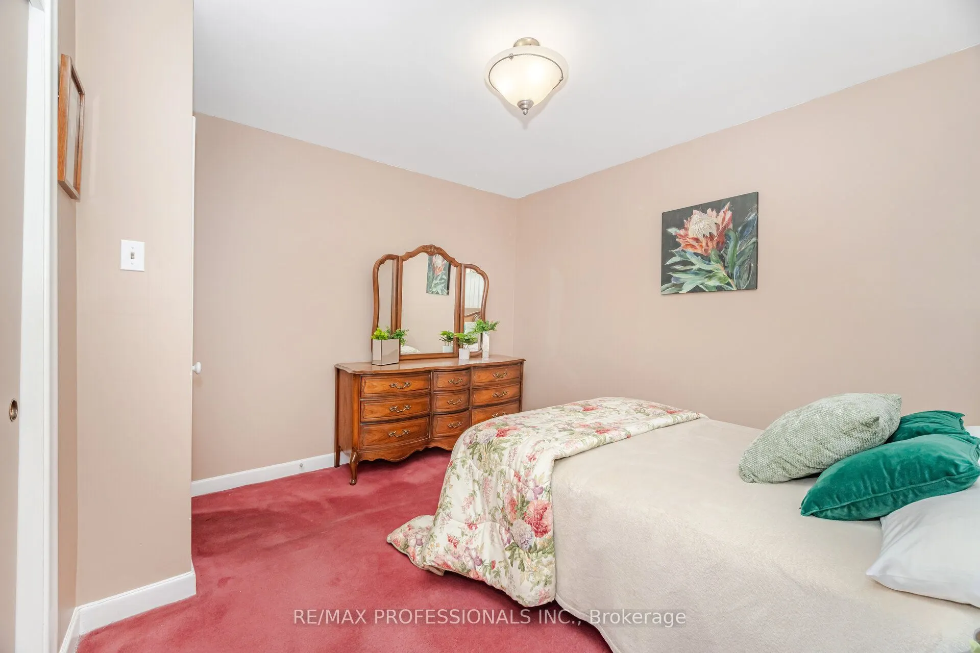 23 Cotman Crescent