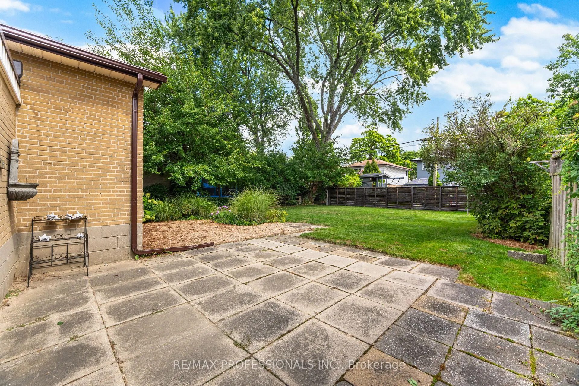 23 Cotman Crescent