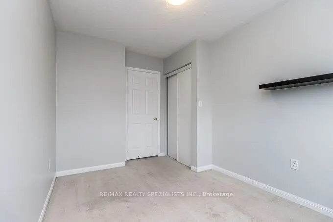 31 DECKER Hollow