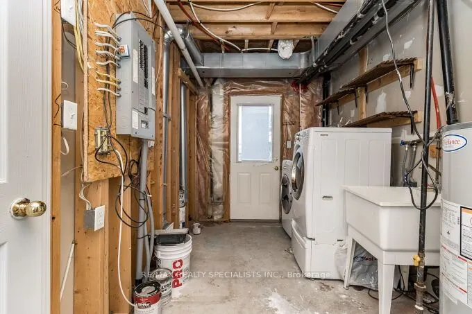 31 DECKER Hollow