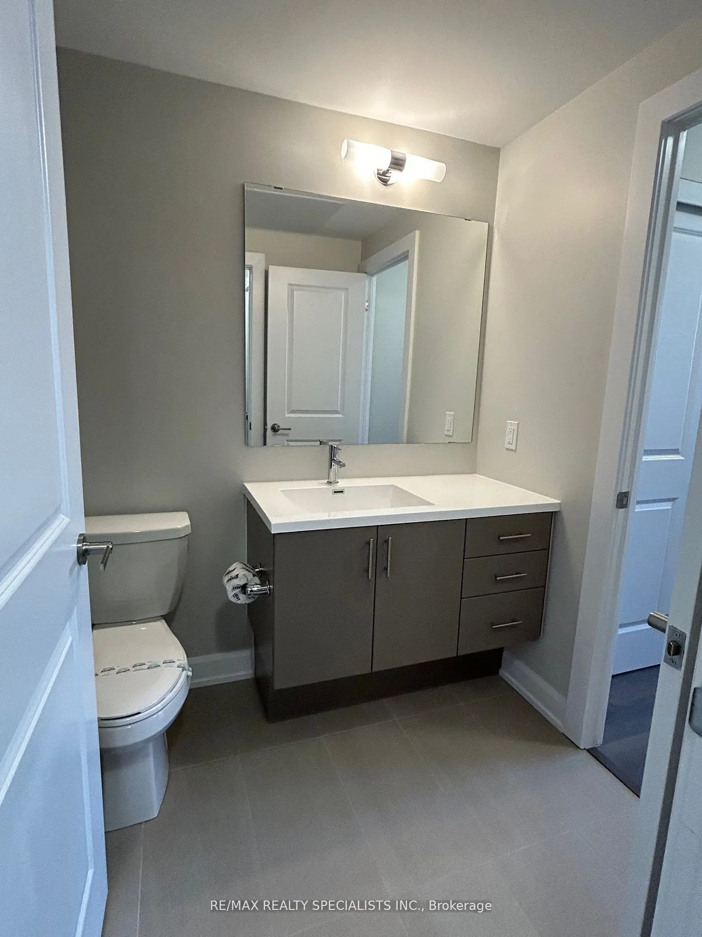 3220 William Colston Avenue, #519
