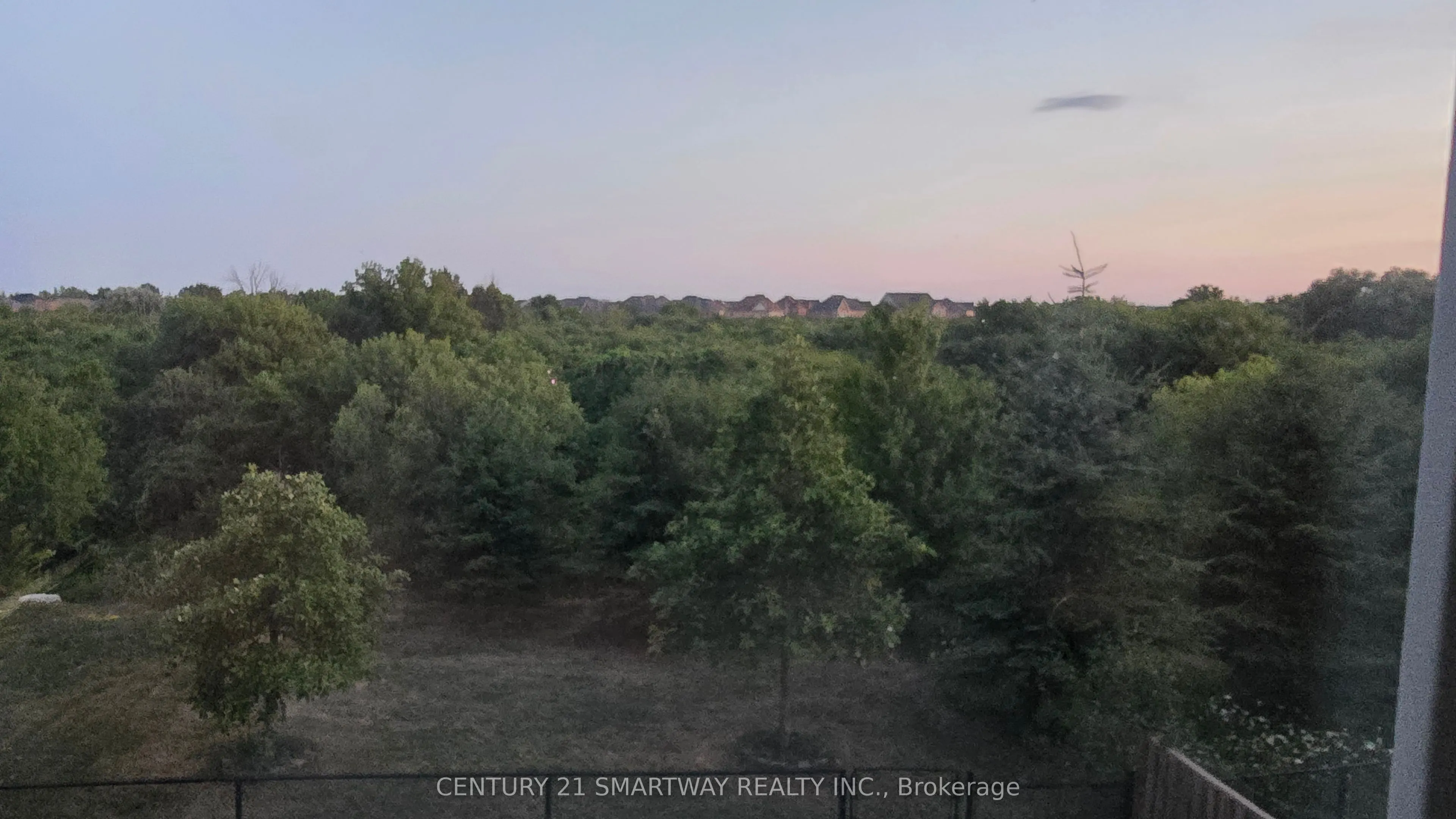 46 Oakhaven Road W