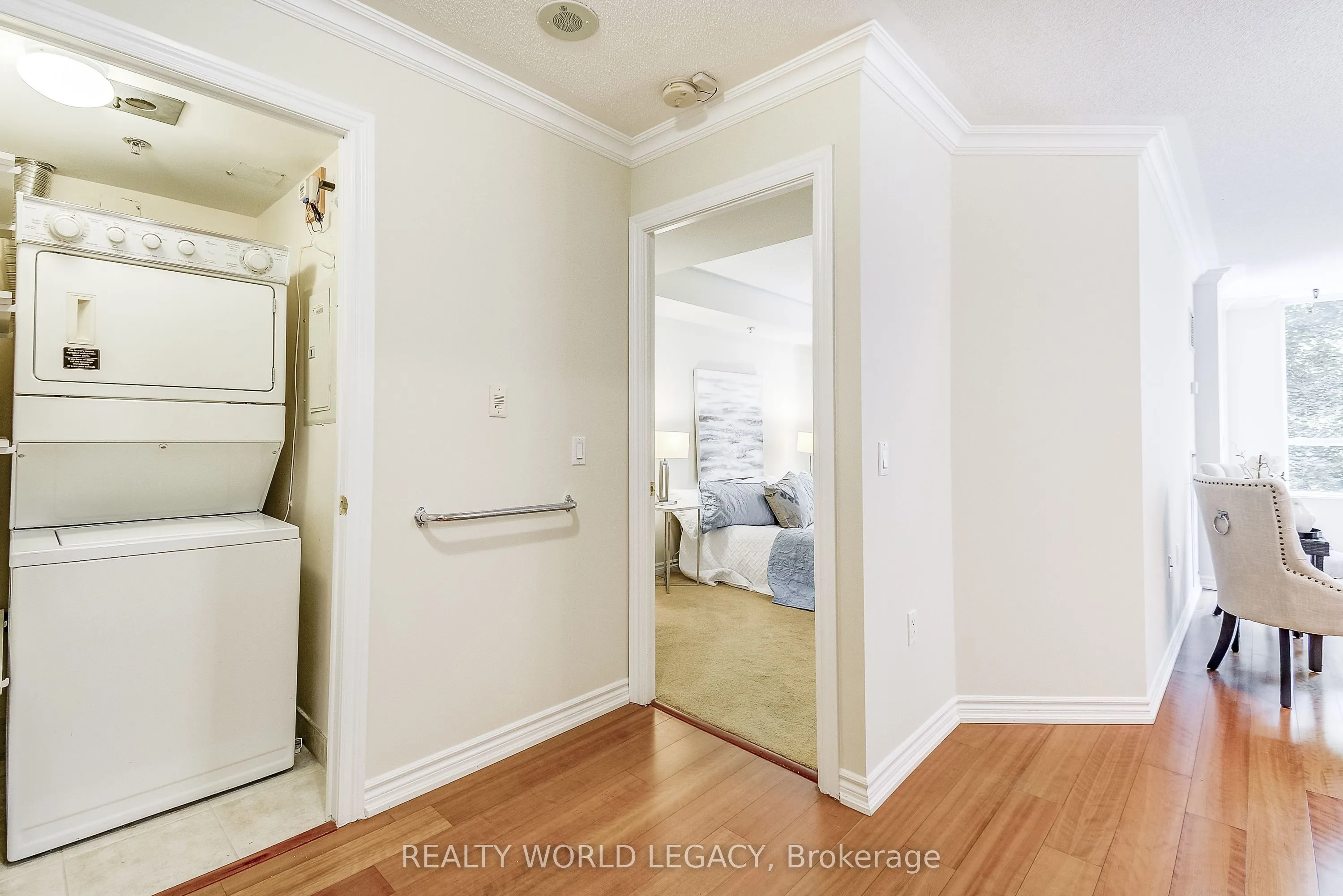 100 Burloak Drive, #1308