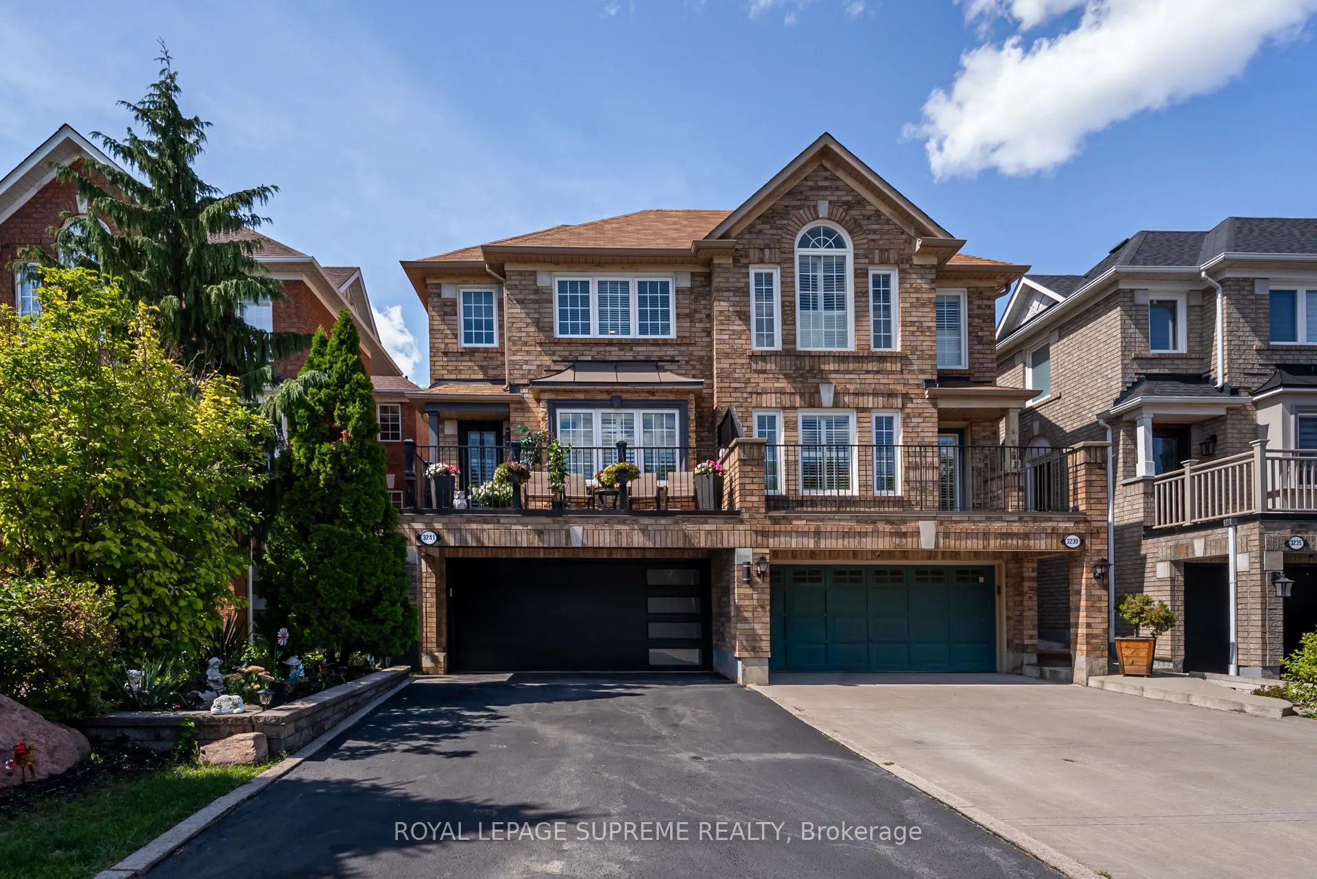 3241 High Springs Crescent
