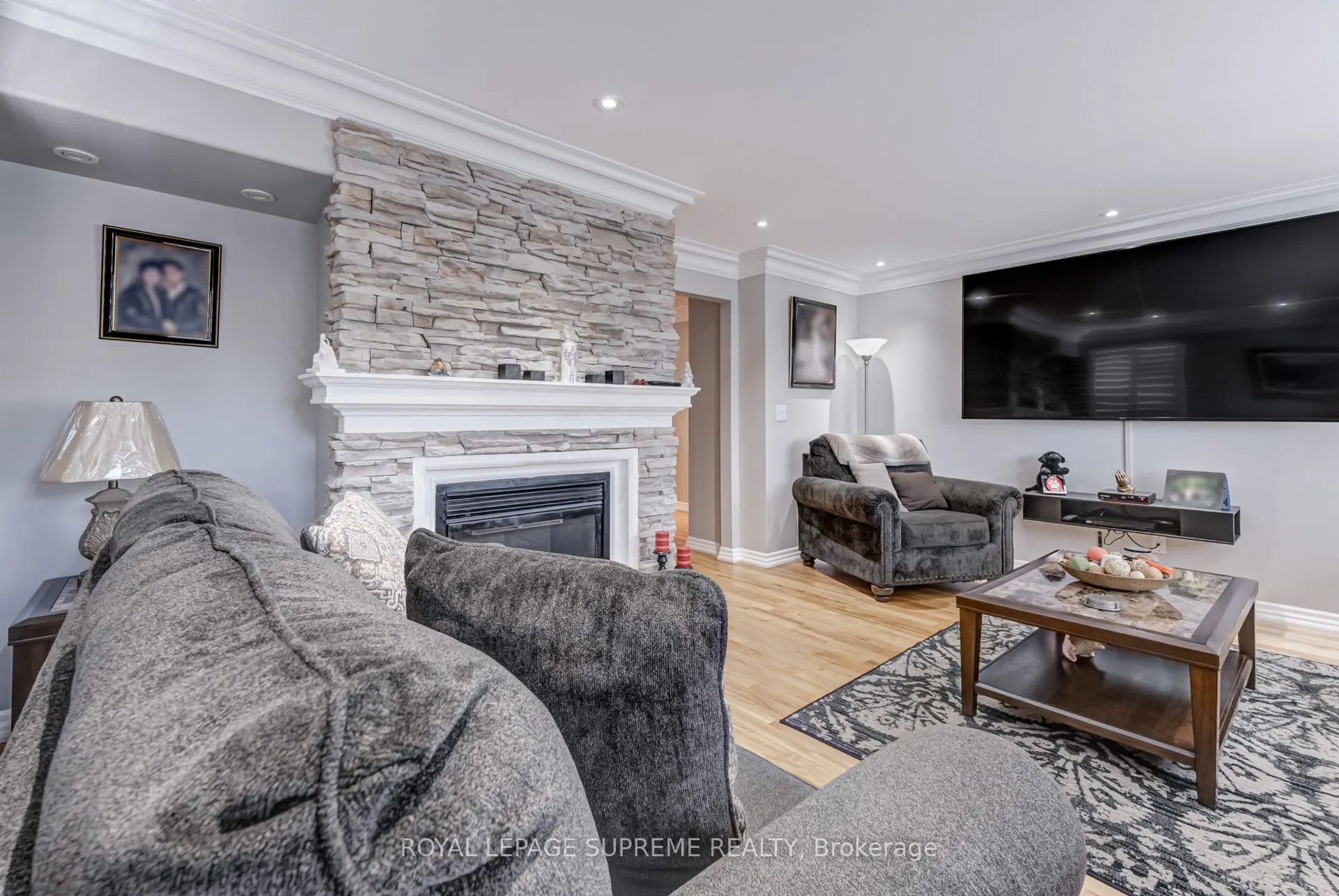 3241 High Springs Crescent