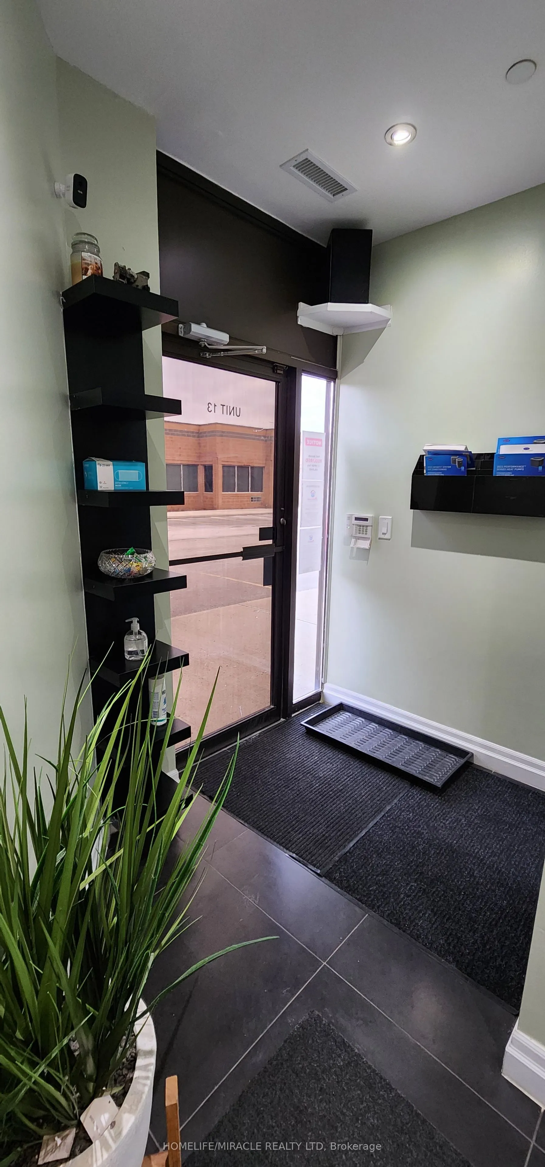 2400 Wyecroft Road, #13