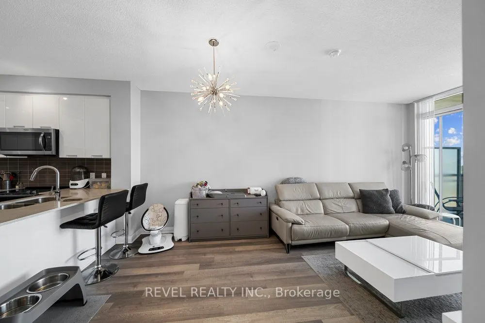 5033 Four Springs Avenue, #1816
