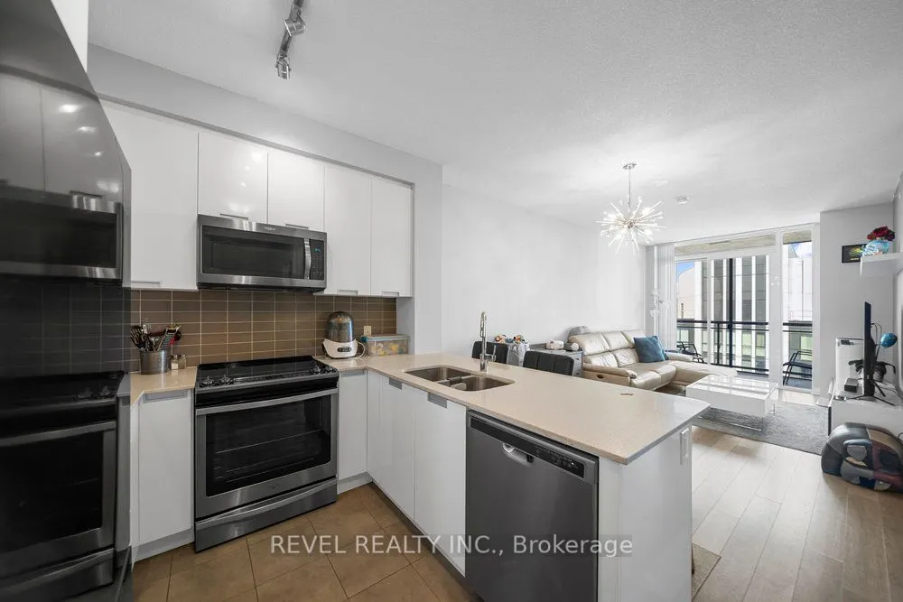 5033 Four Springs Avenue, #1816