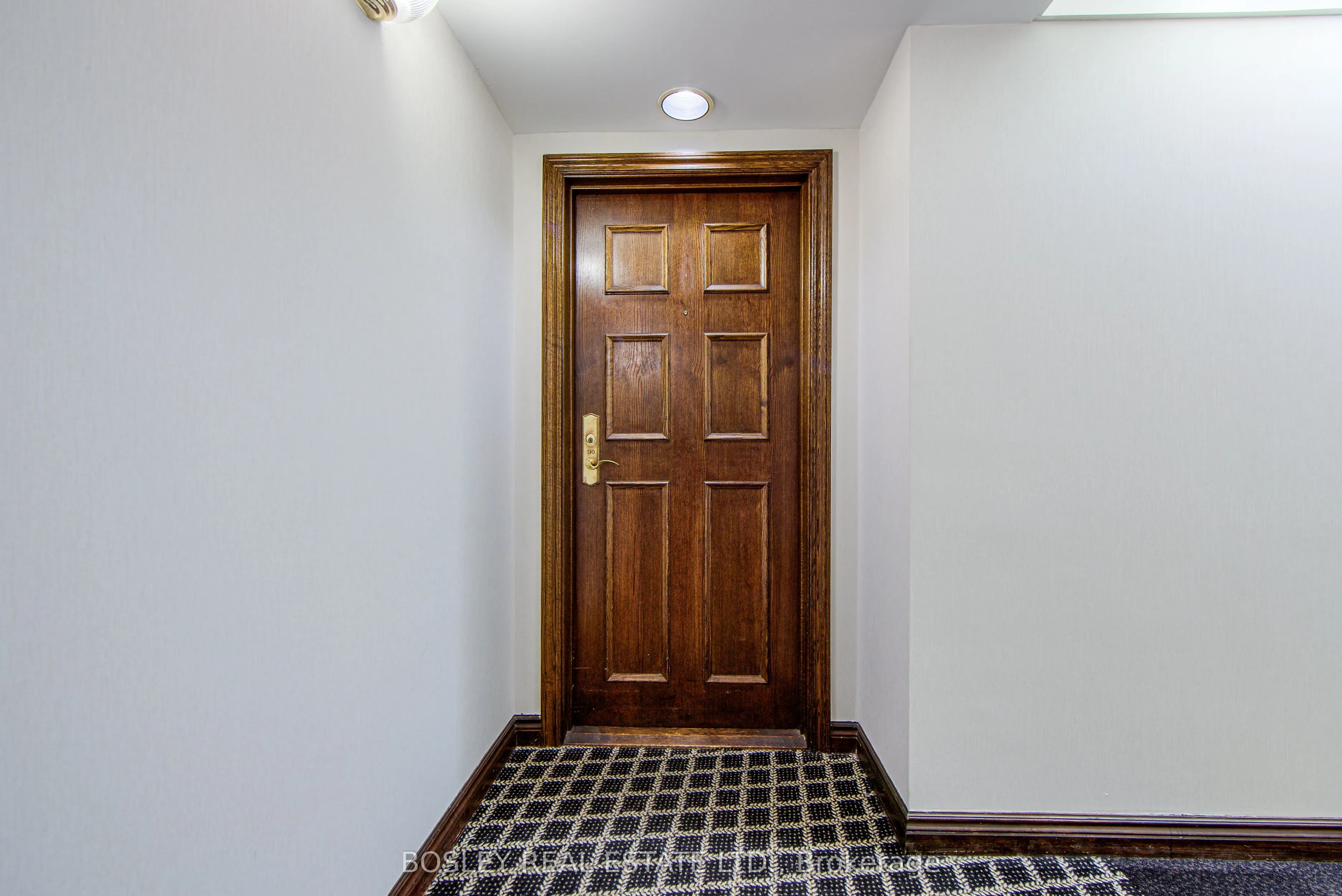 2285 Lake Shore Boulevard W, #310