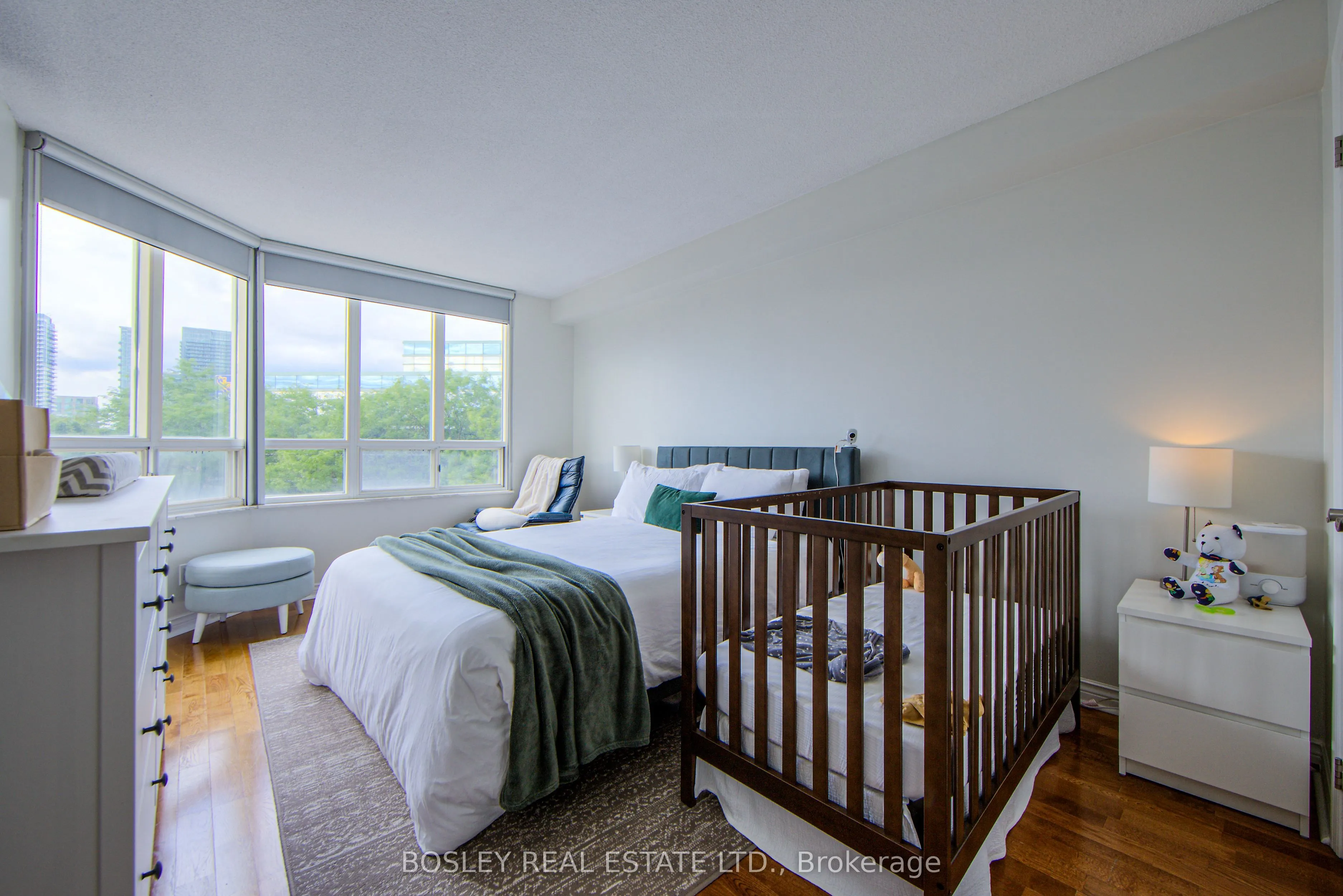 2285 Lake Shore Boulevard W, #310