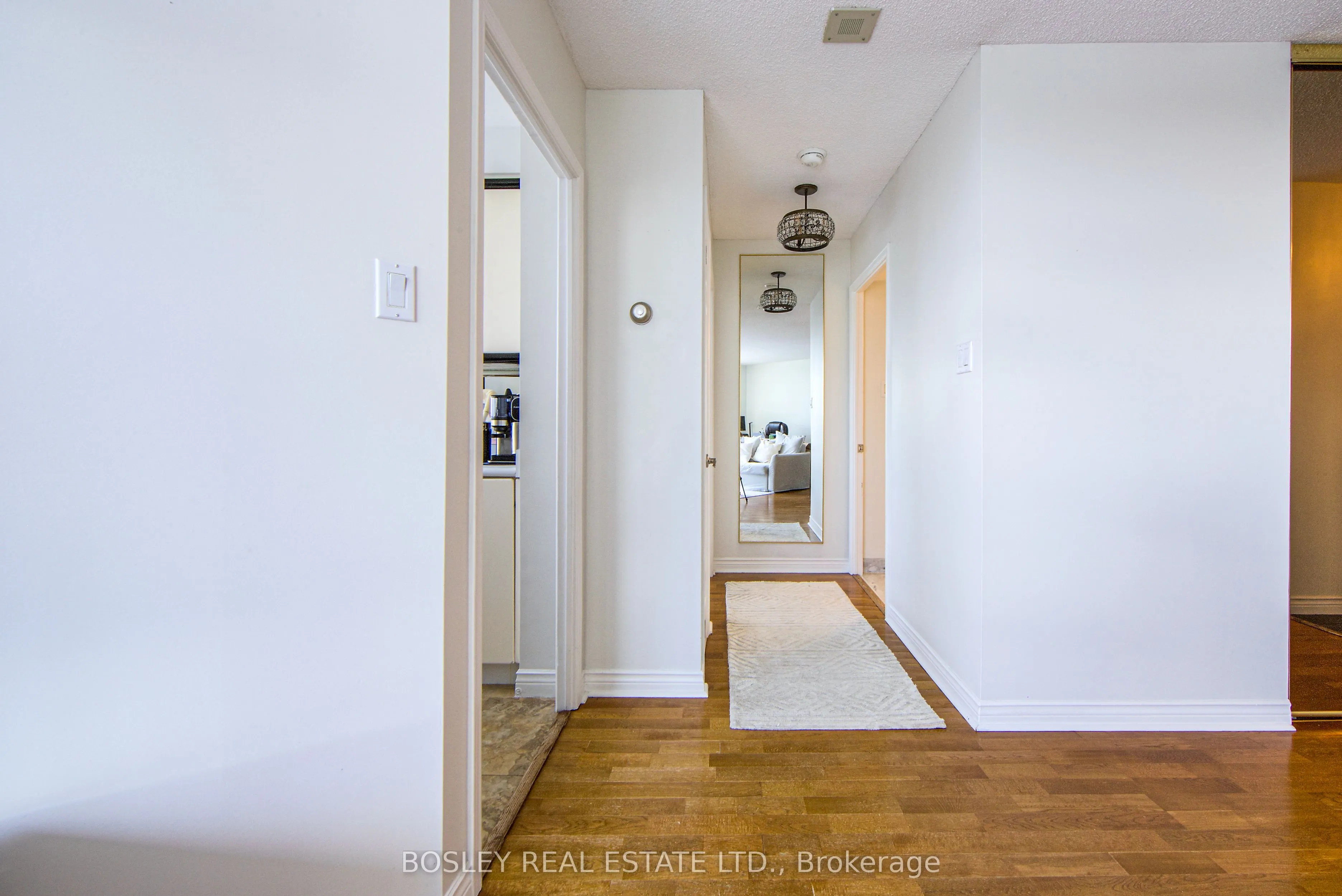 2285 Lake Shore Boulevard W, #310