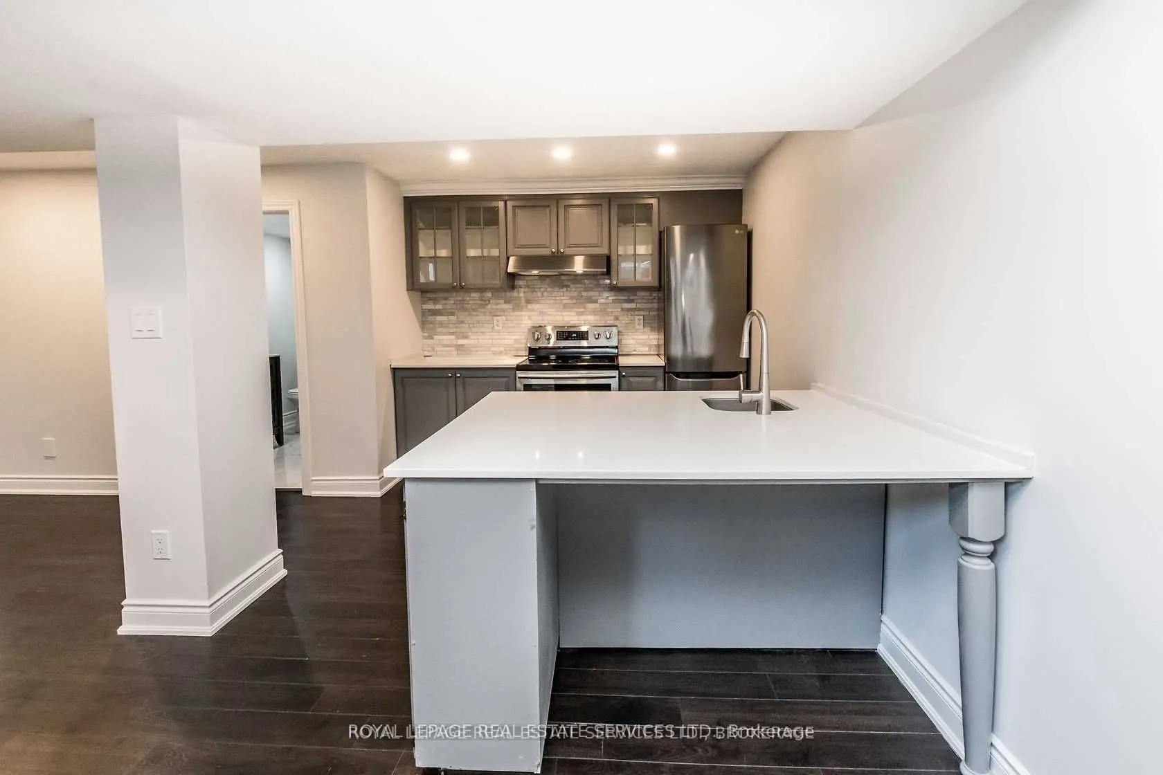 56 Hagersville Court, #Lower