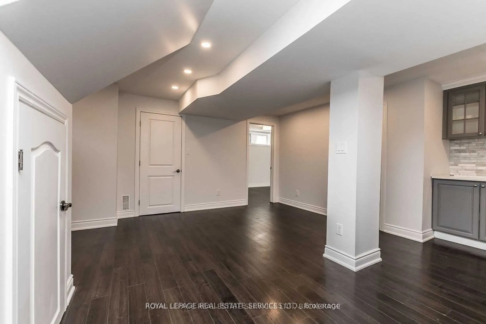 56 Hagersville Court, #Lower