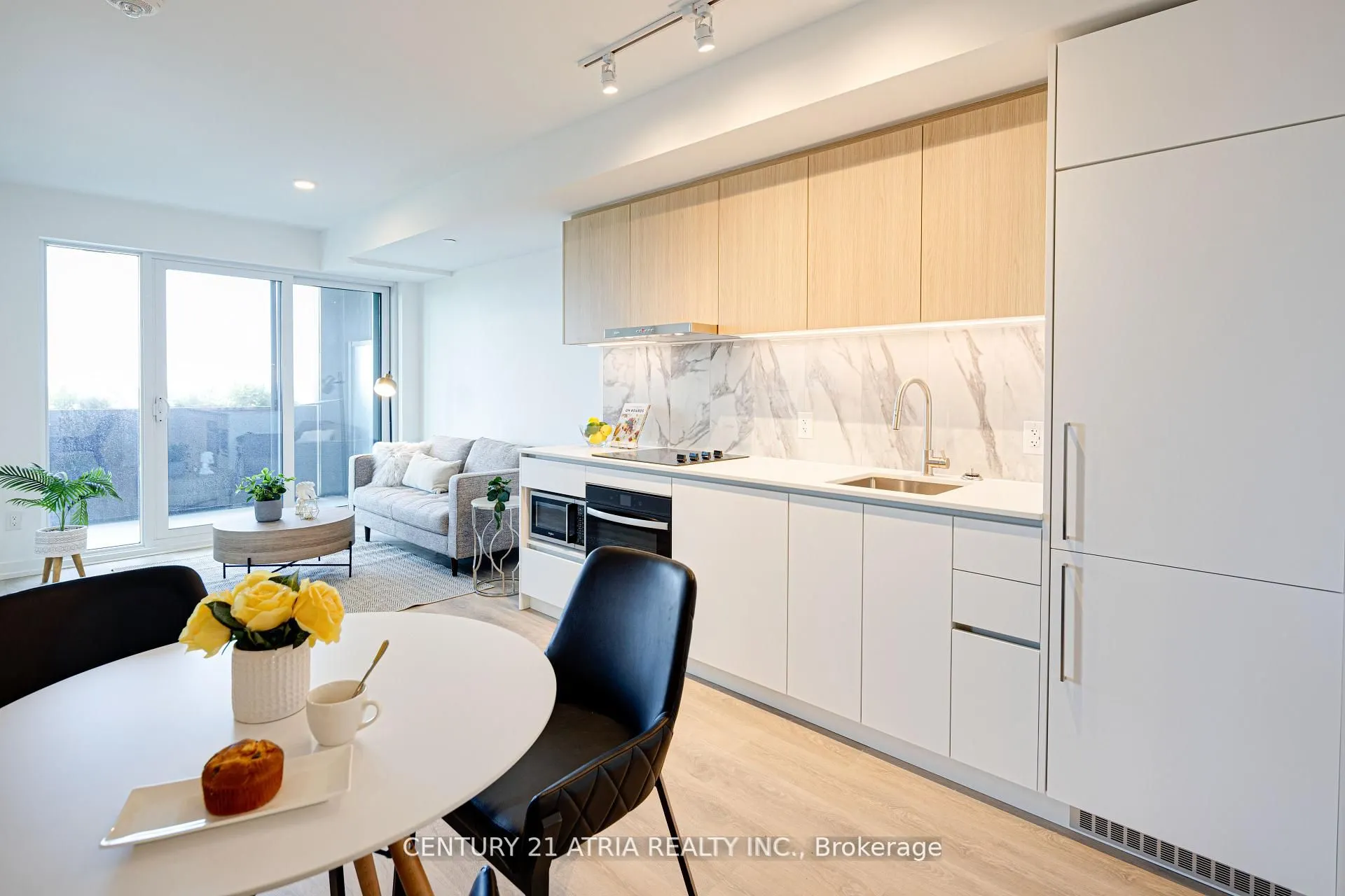 1100 Sheppard Avenue W, #822
