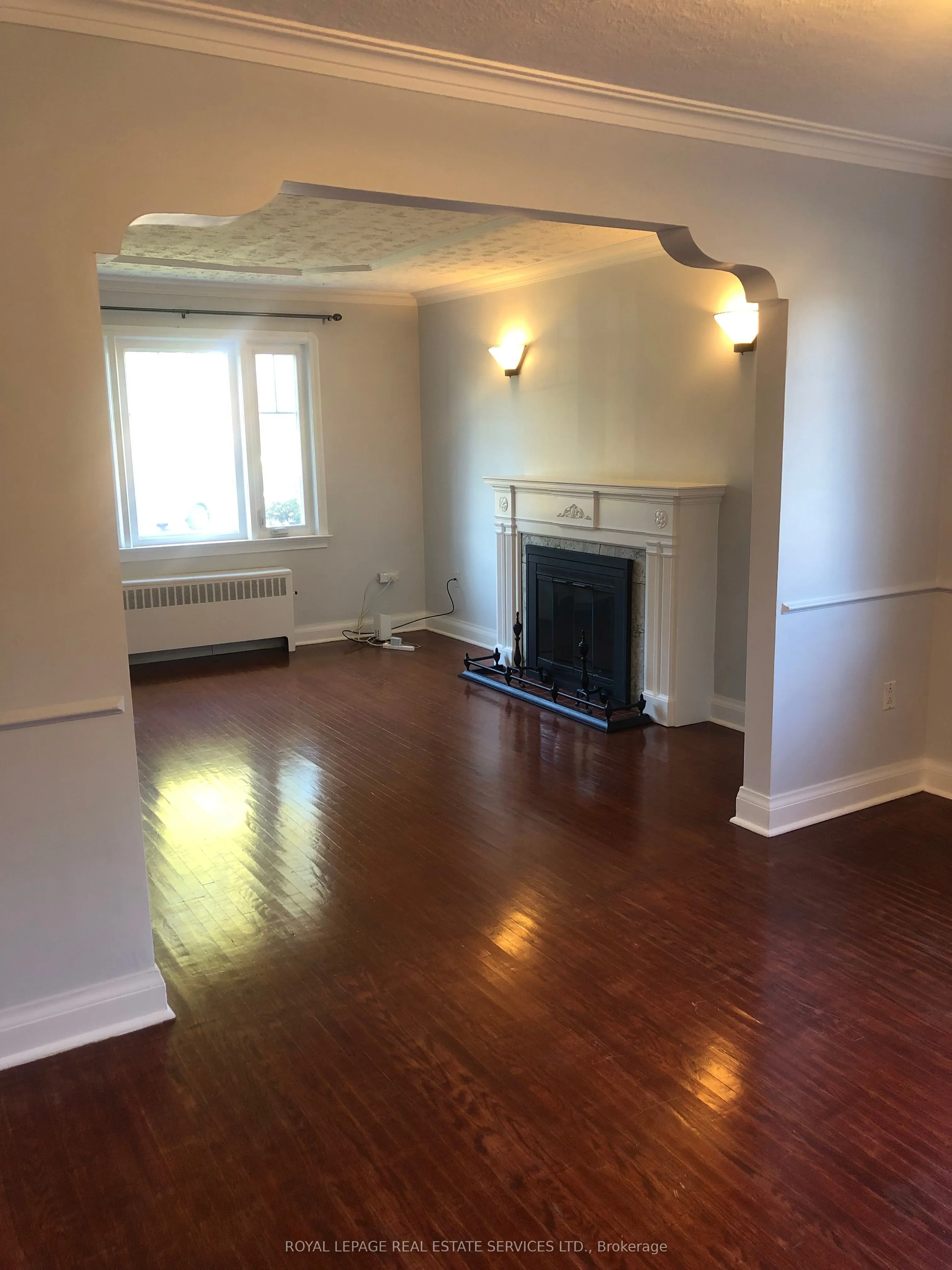 1 Ash Crescent, #Main Fl