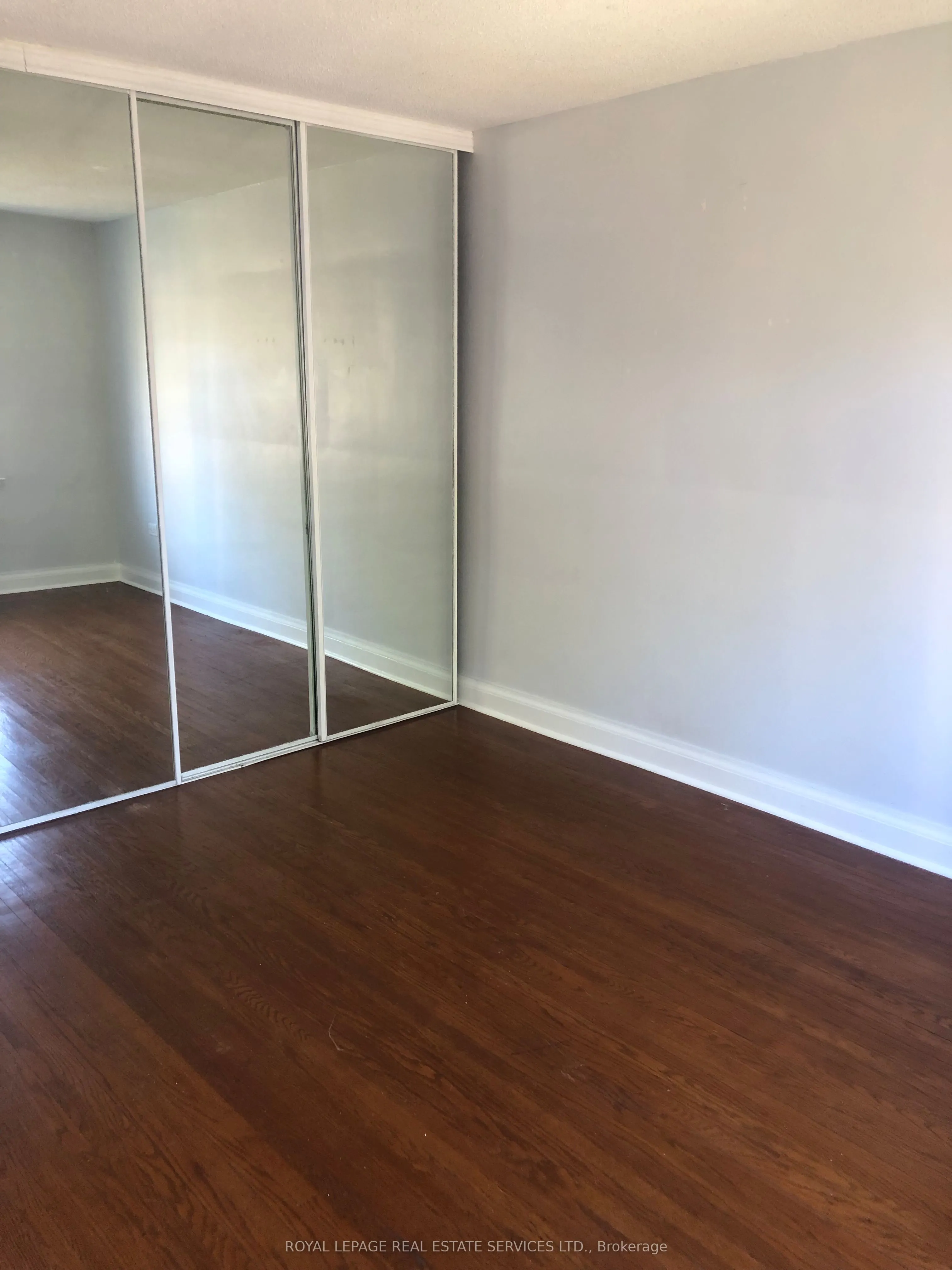 1 Ash Crescent, #Main Fl