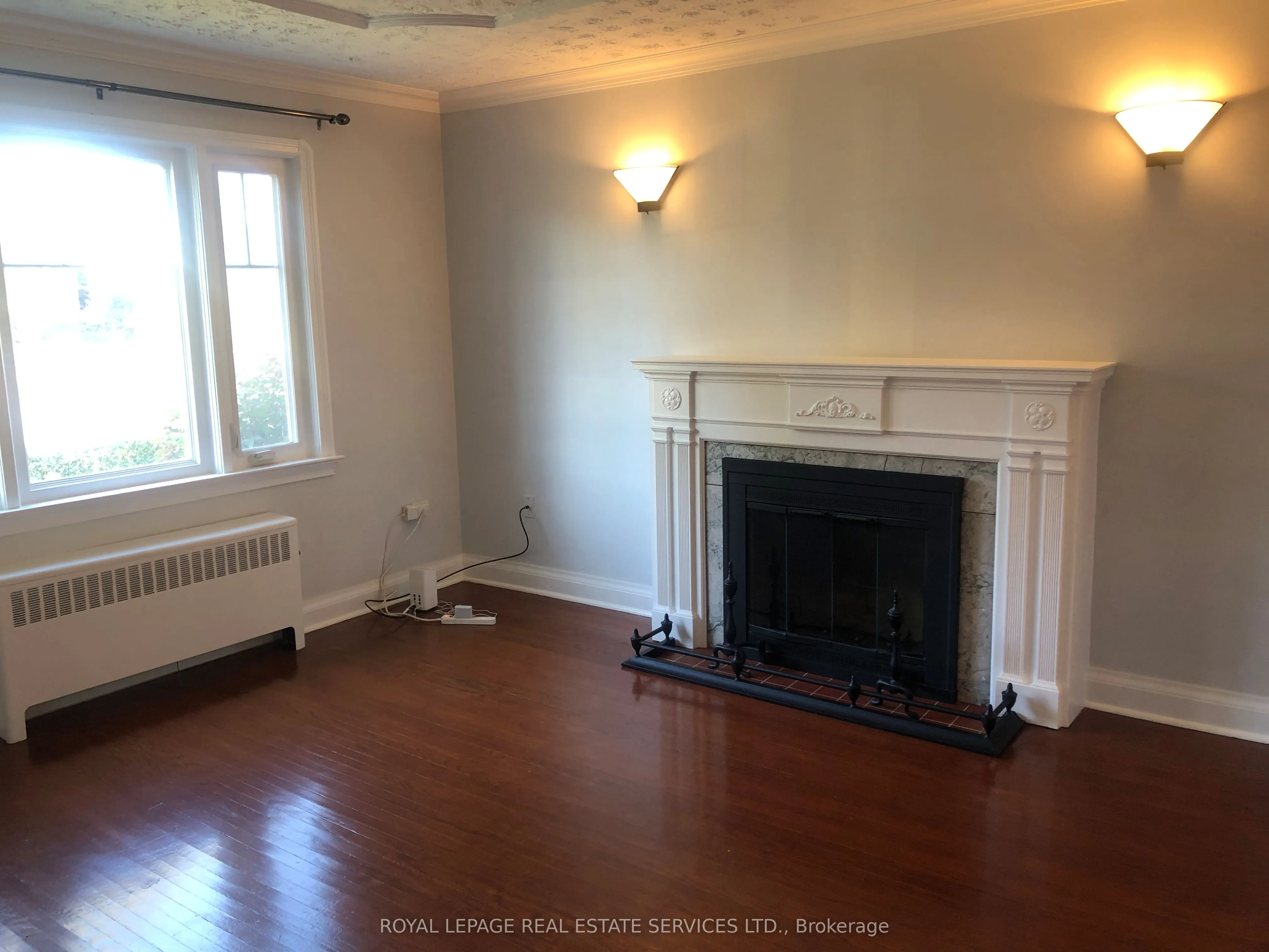 1 Ash Crescent, #Main Fl