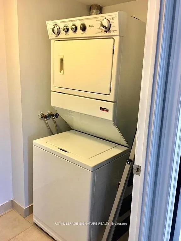 310 Burnhamthorpe Road W, #3306
