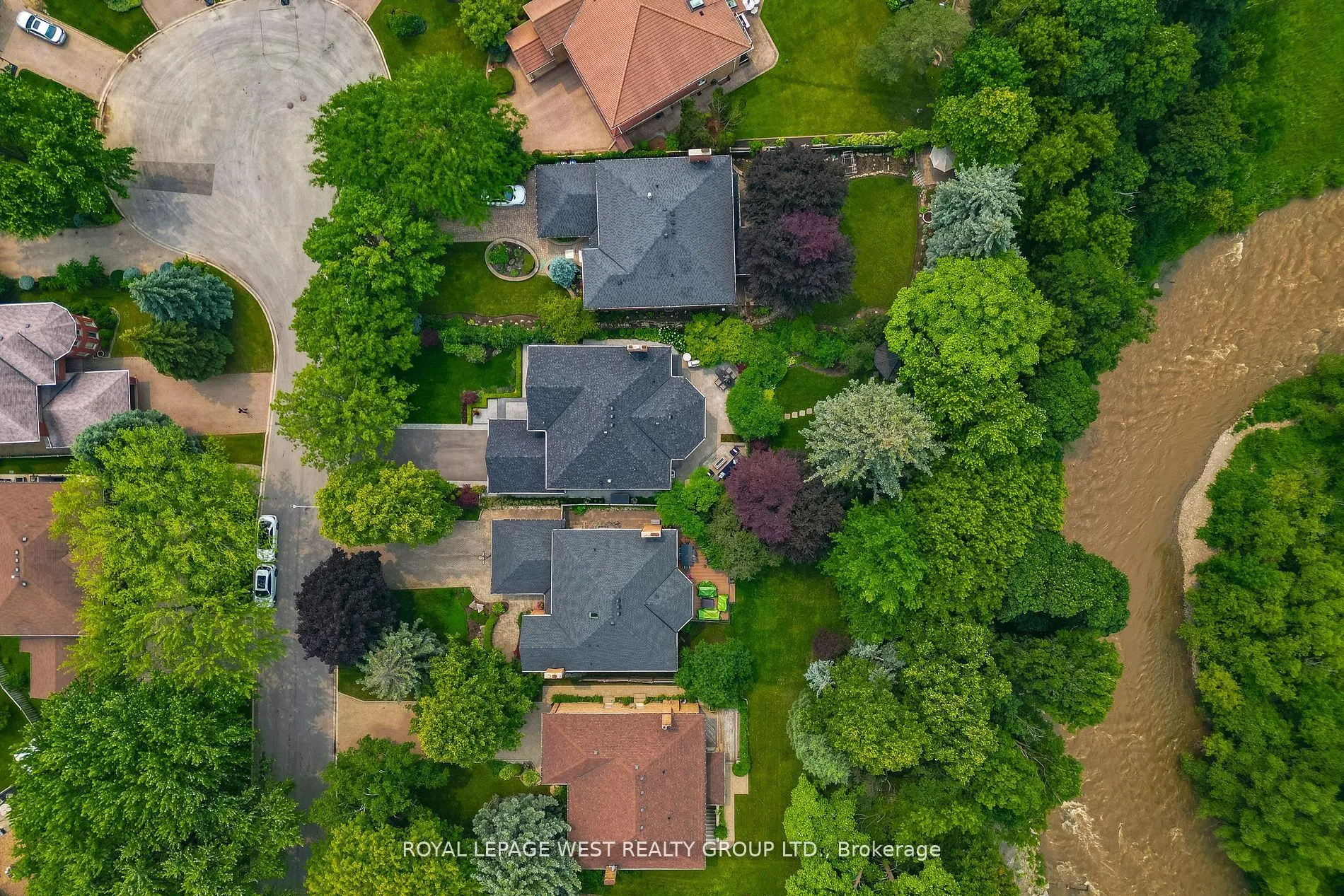 1745 Bridewell Court
