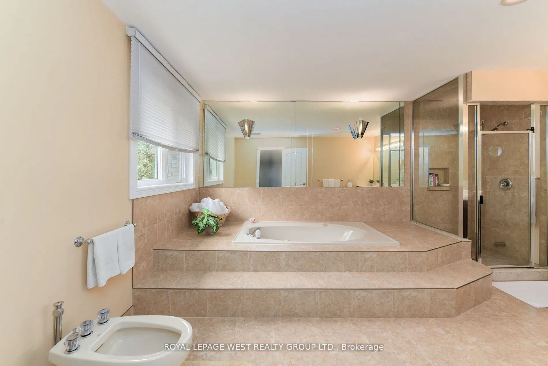 1745 Bridewell Court