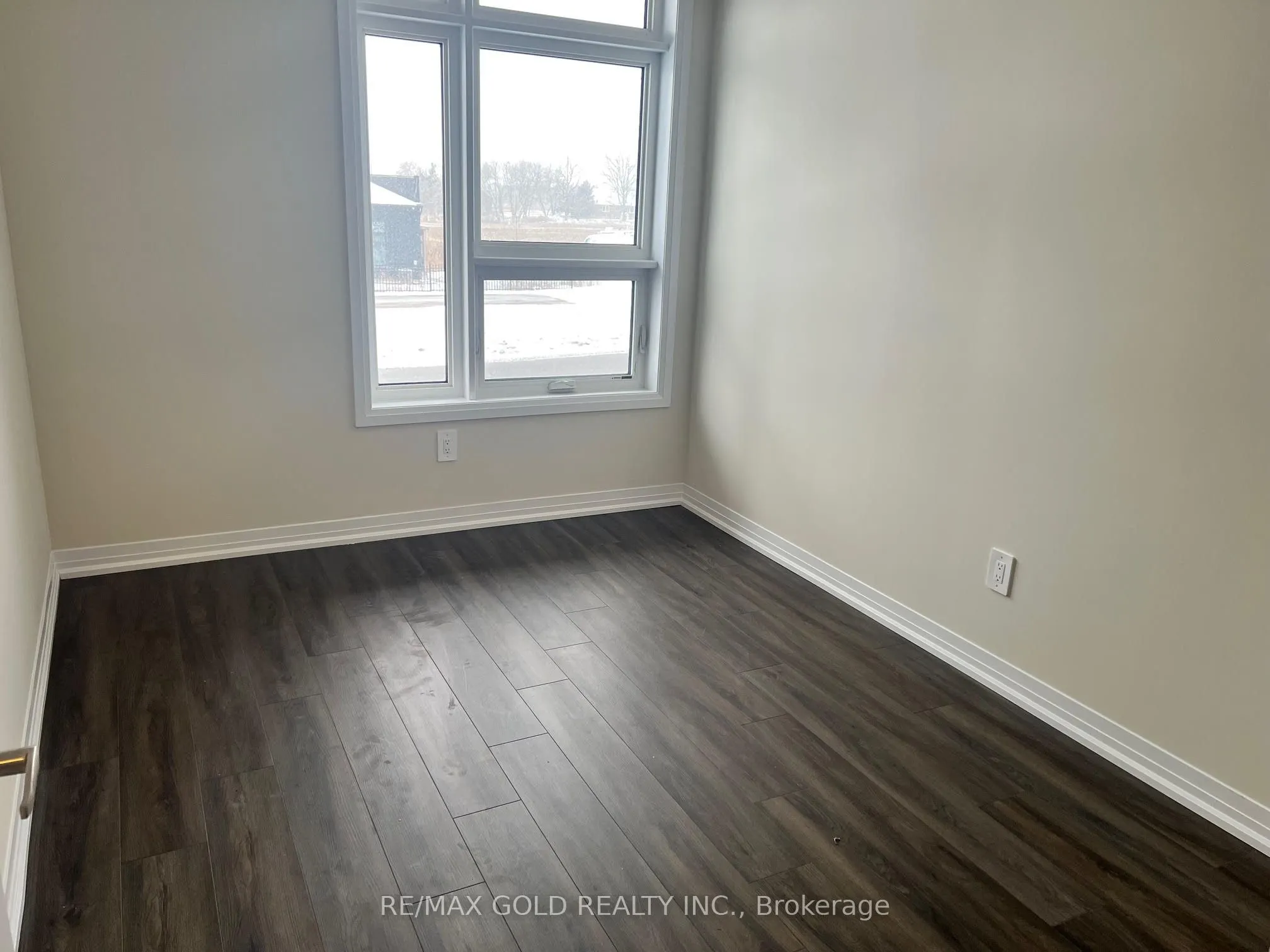 1589 Rose Way, #107