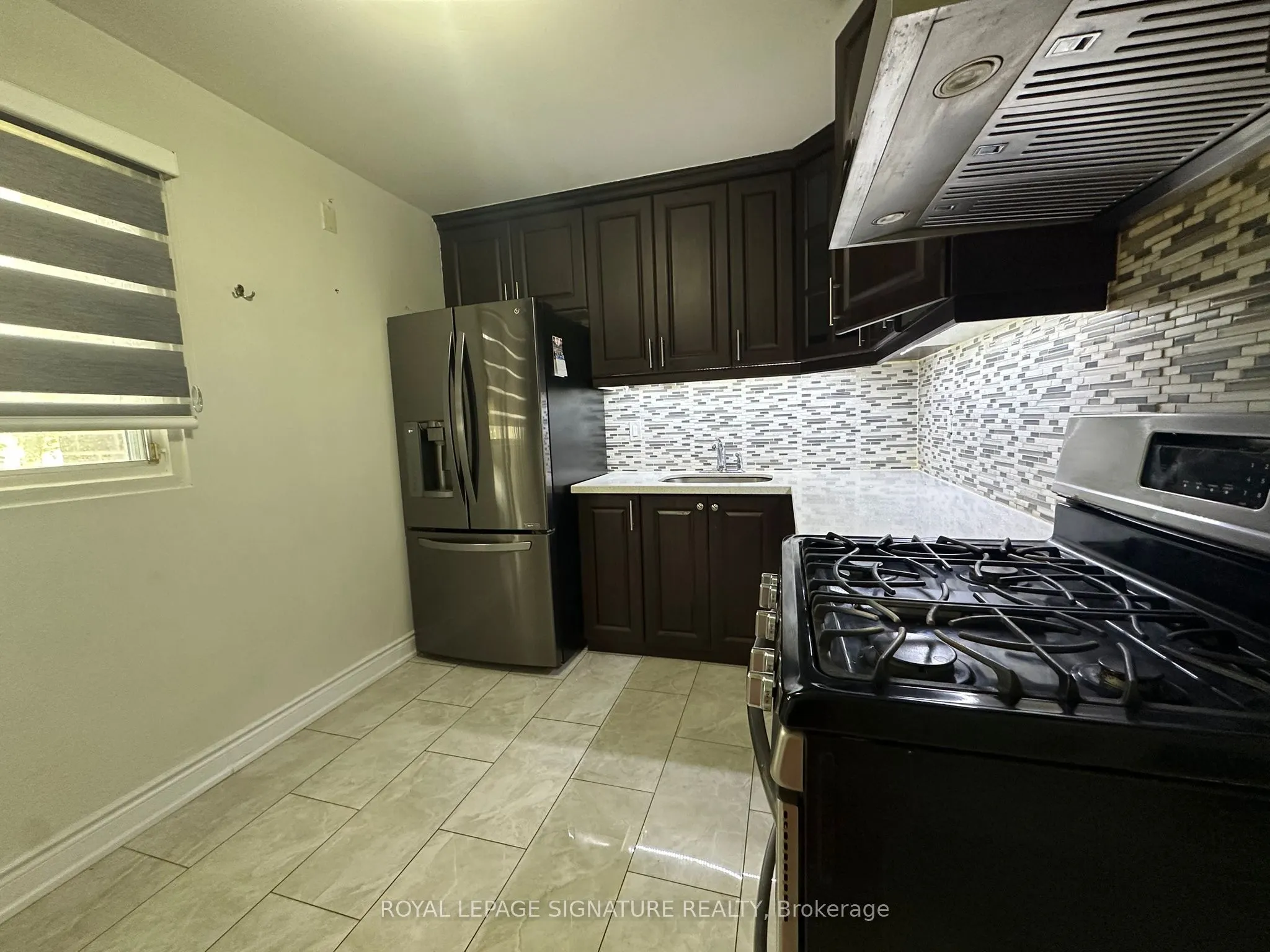 16 Litchfield Court, #115