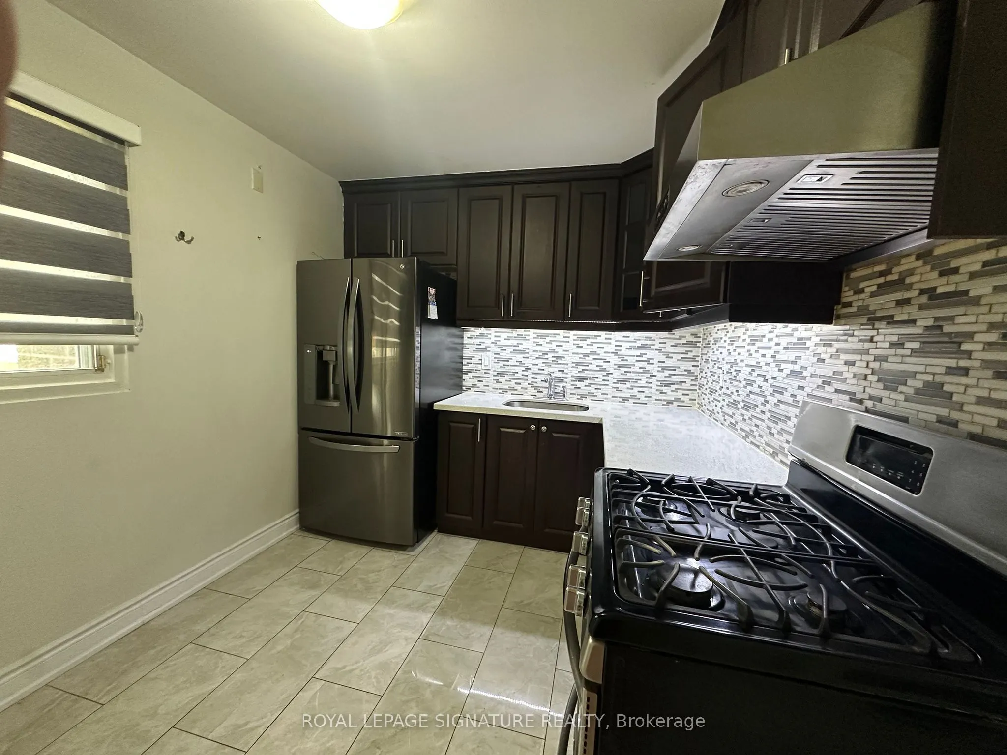 16 Litchfield Court, #115