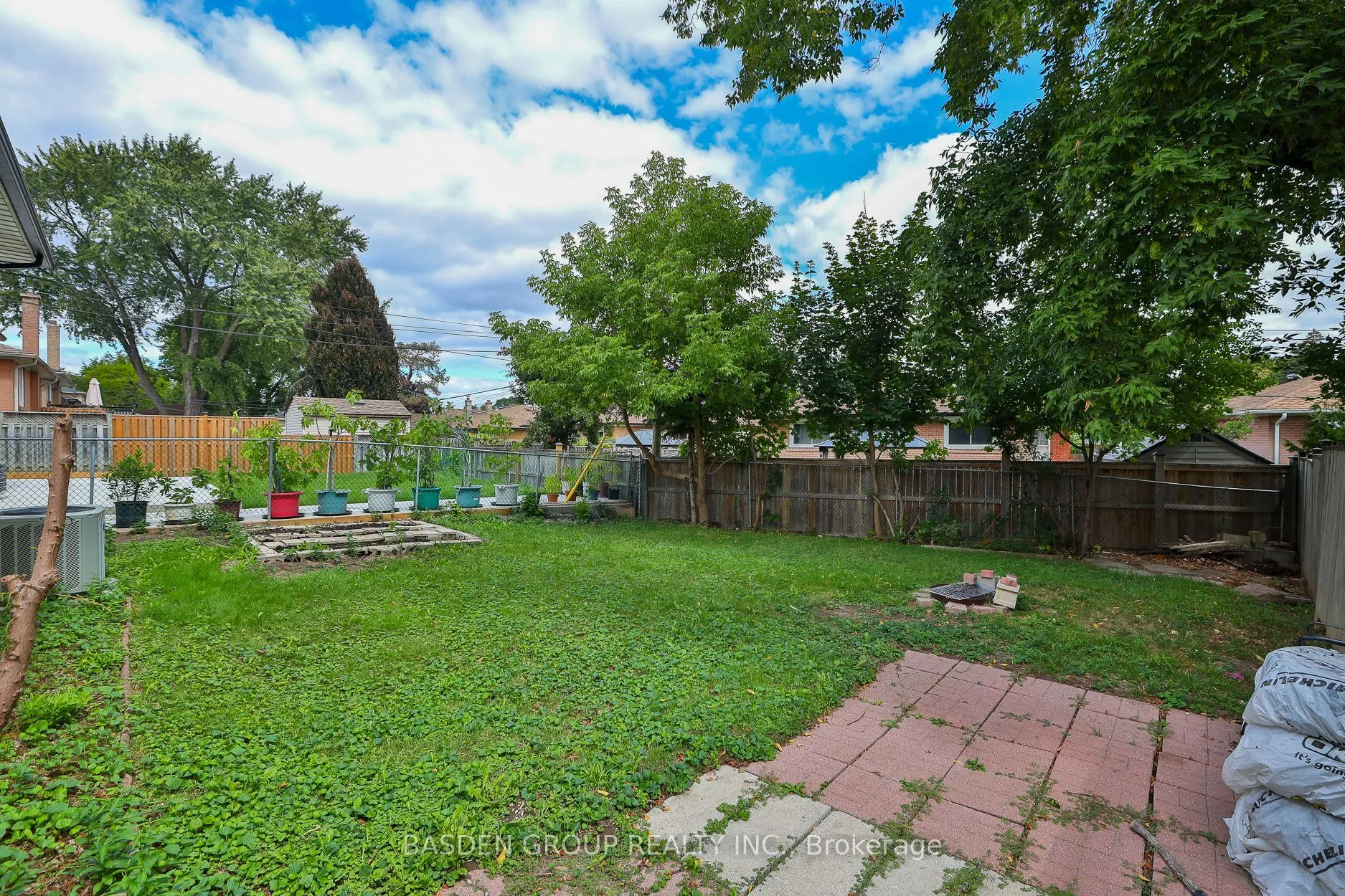 42 Bridgenorth Crescent