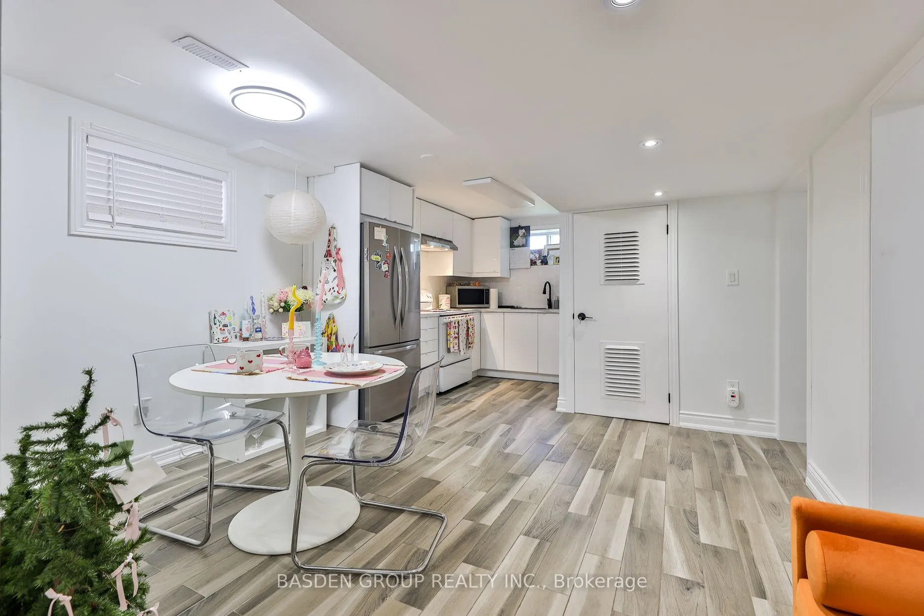 42 Bridgenorth Crescent