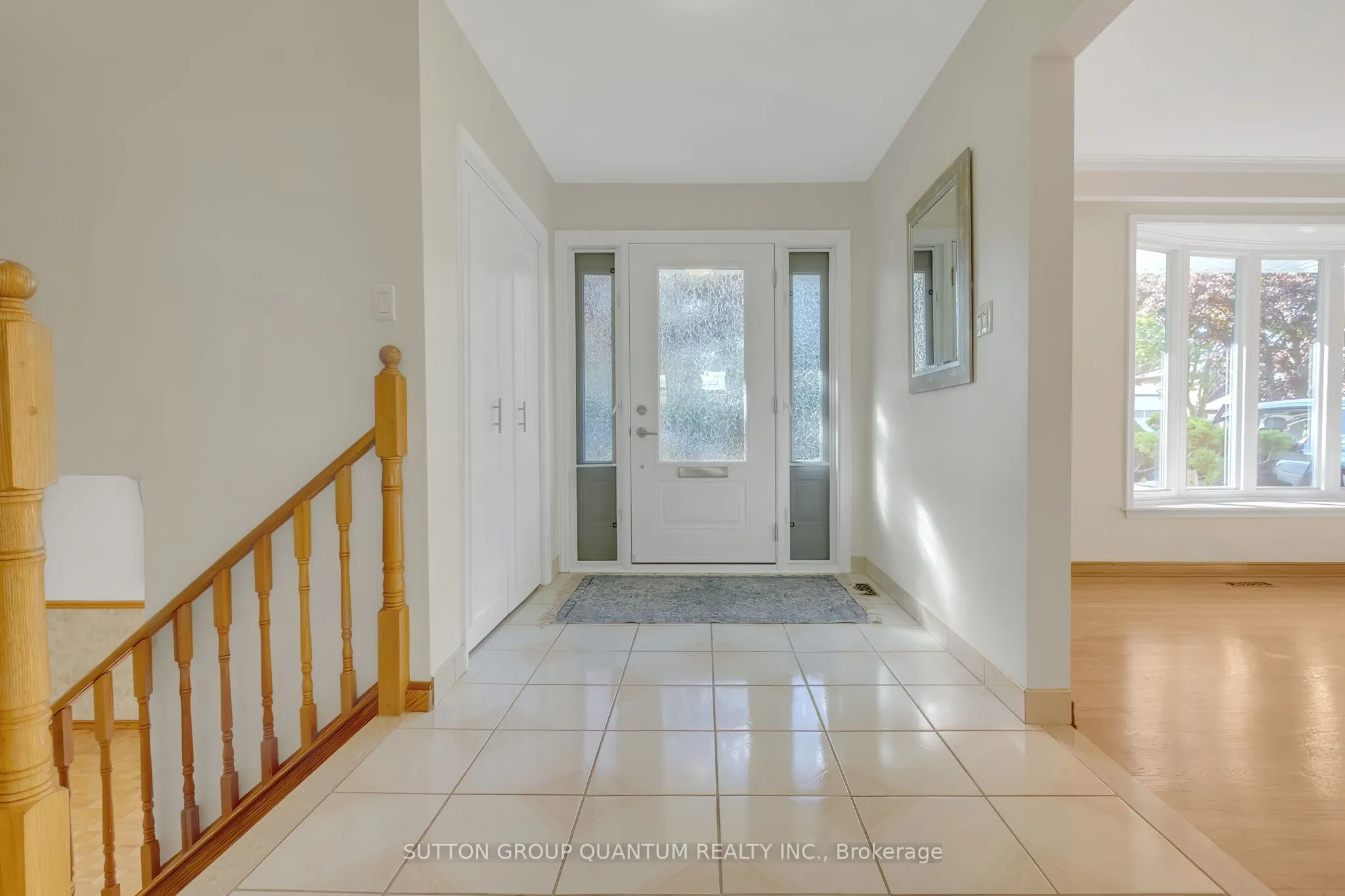951 Streamway Crescent