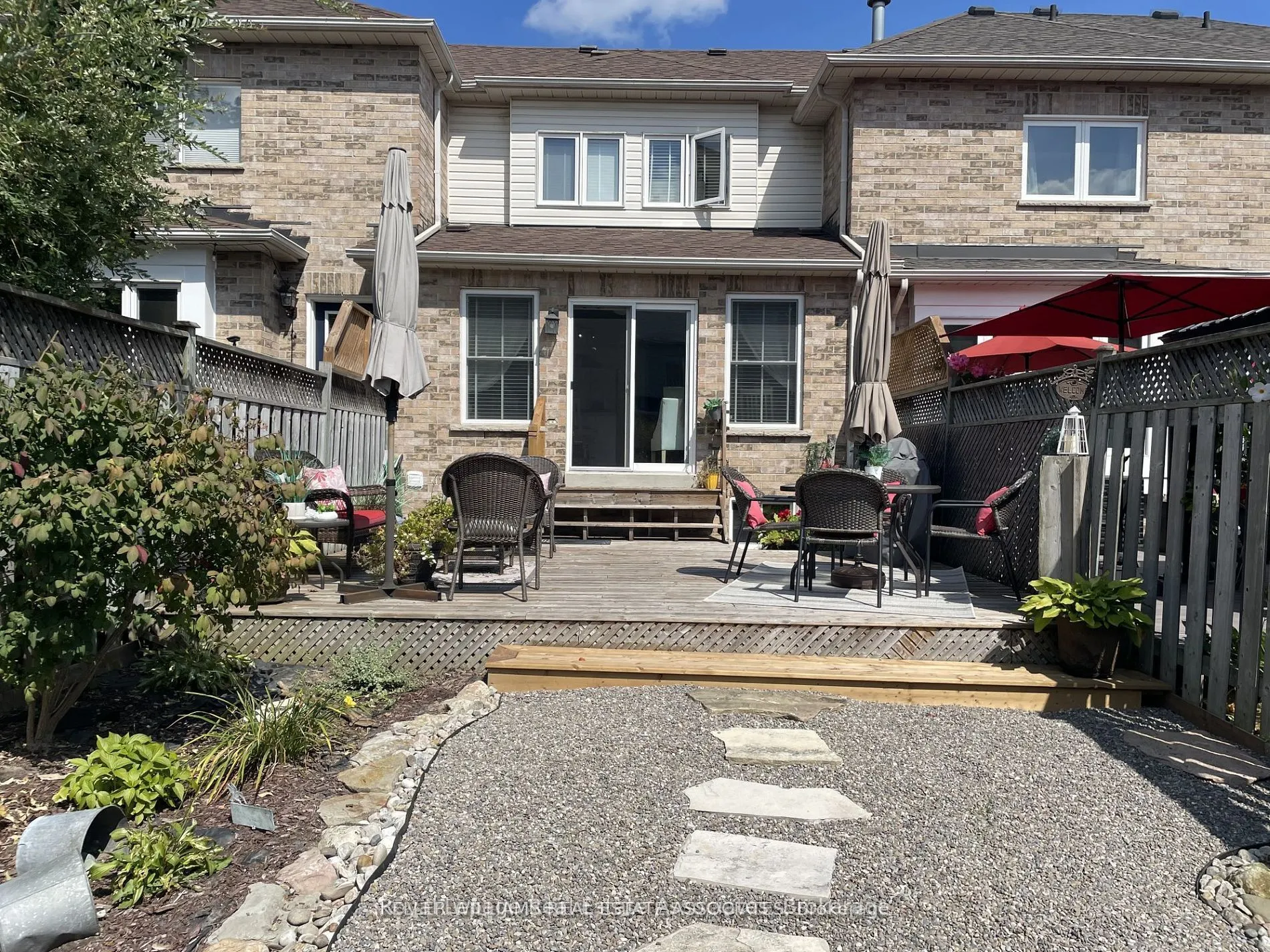 10 Bradley Drive