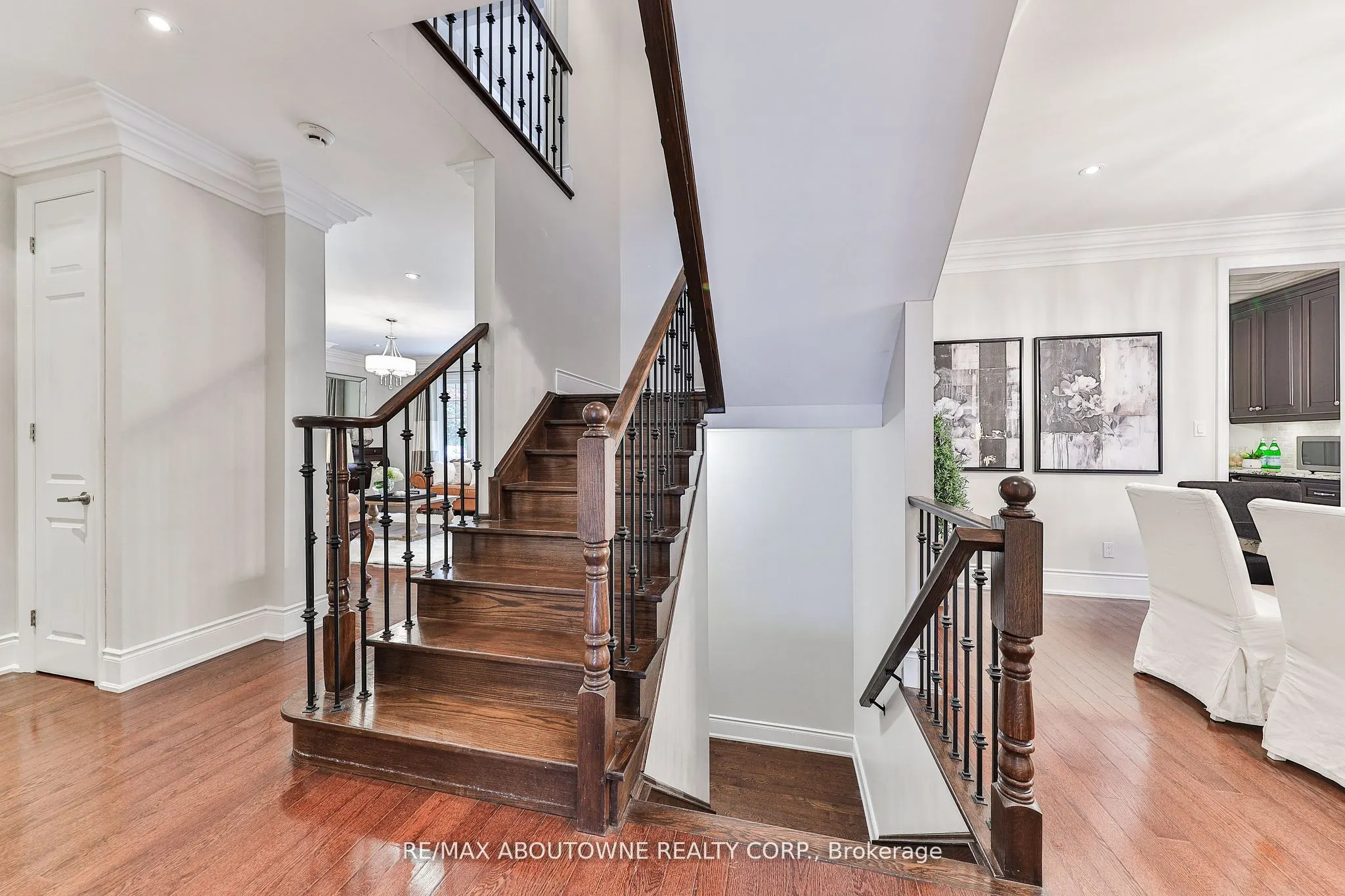 526 Hidden Trail