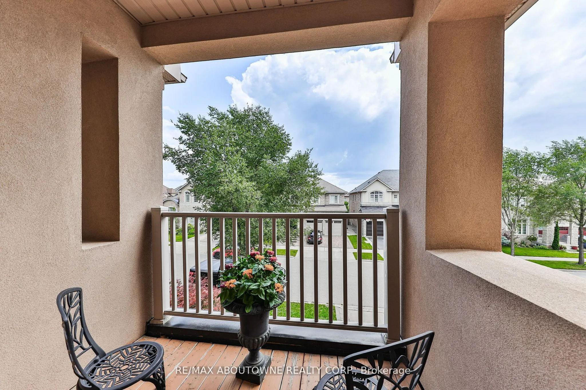 526 Hidden Trail