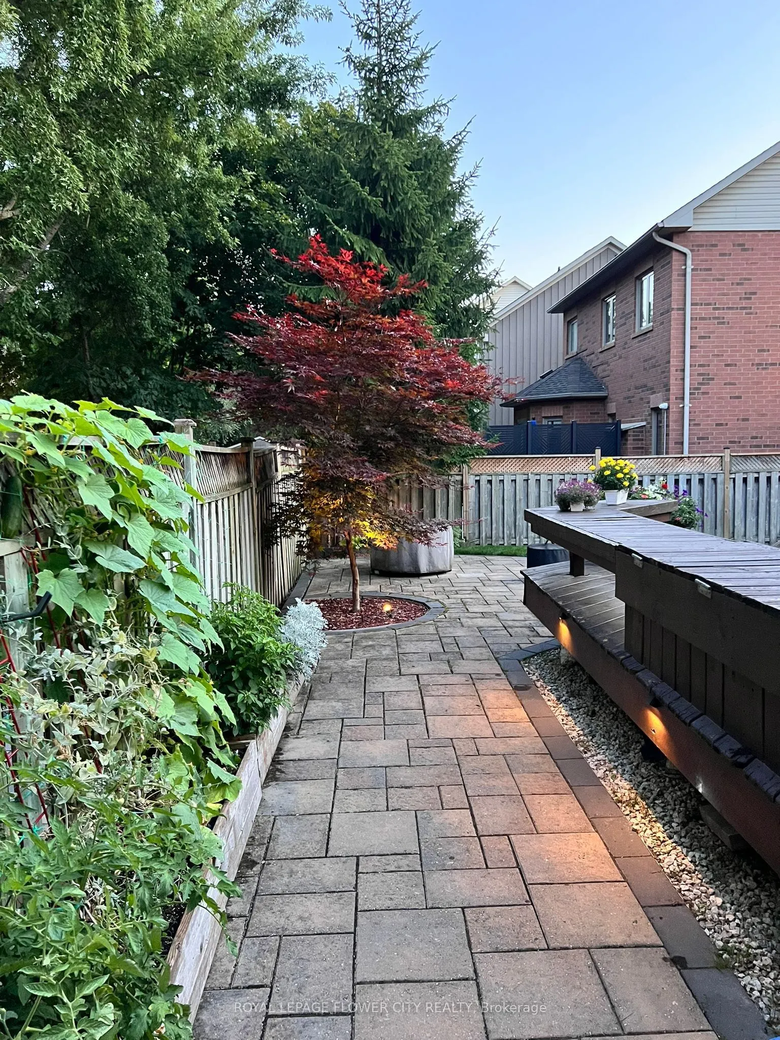 6936 Historic Trail