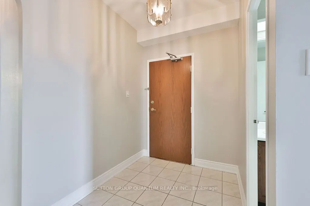 5250 Lakeshore Road, #1605